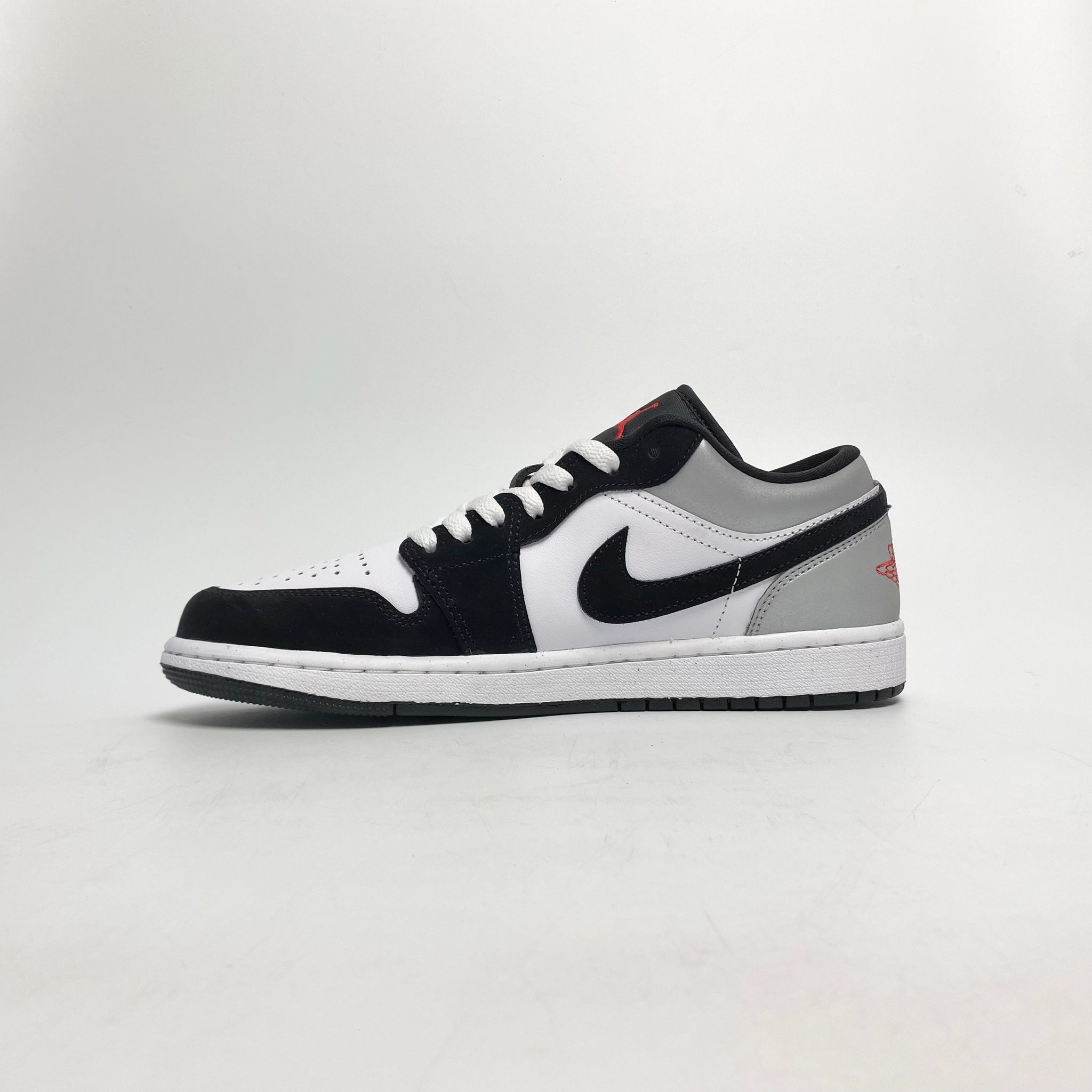 NIKE AIR JORDAN 1 LOW BLACK MATTE SILVER HF3148-106