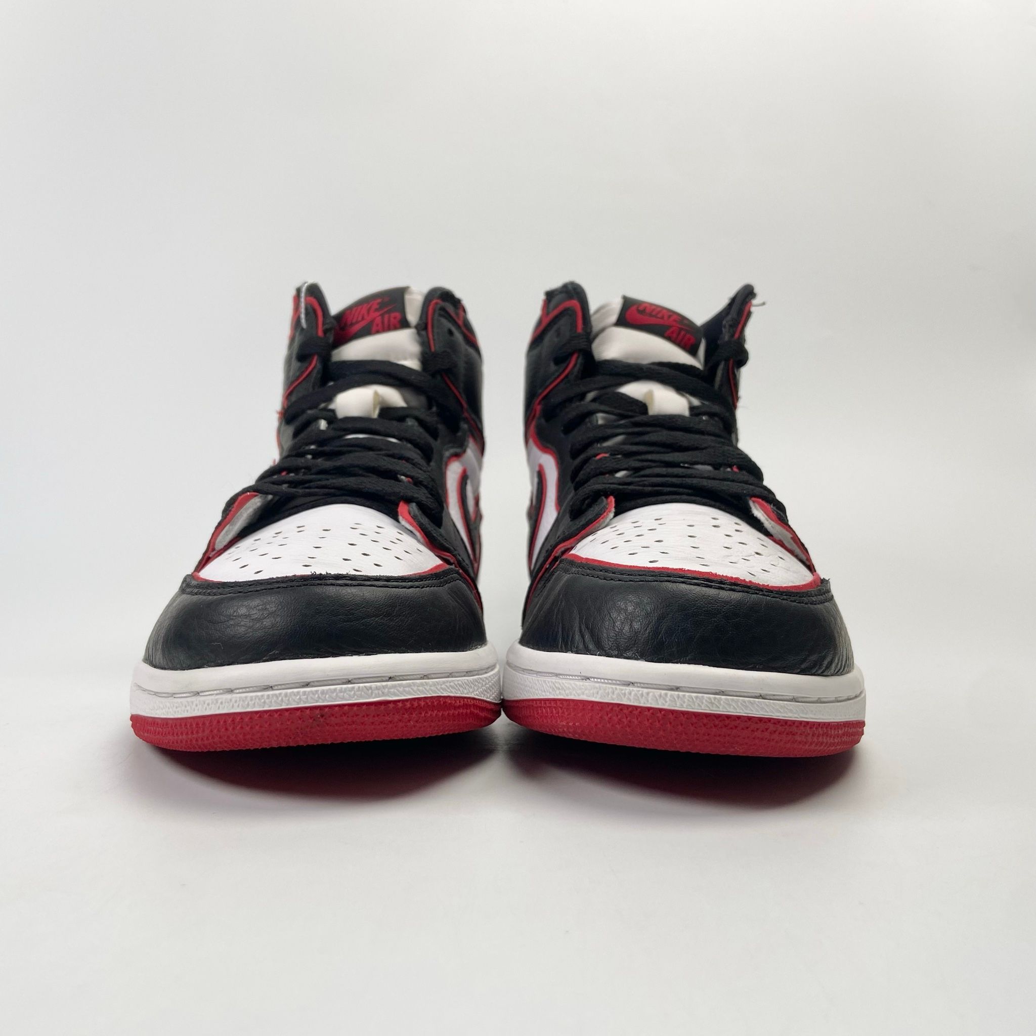 NIKE AIR JORDAN 1 RETRO HIGH BLOODLINE 555088-062