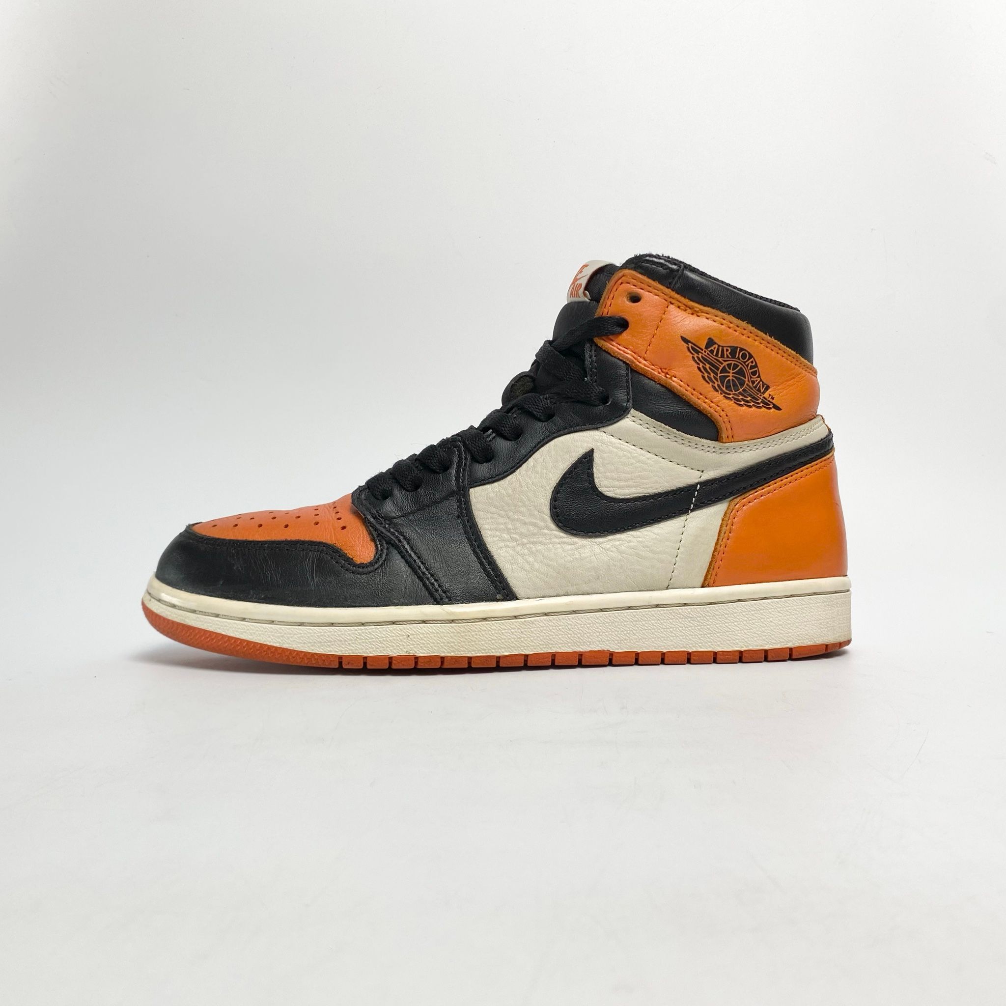 NIKE AIR JORDAN 1 RETRO SHATTERED BACKBOARD 555088-005