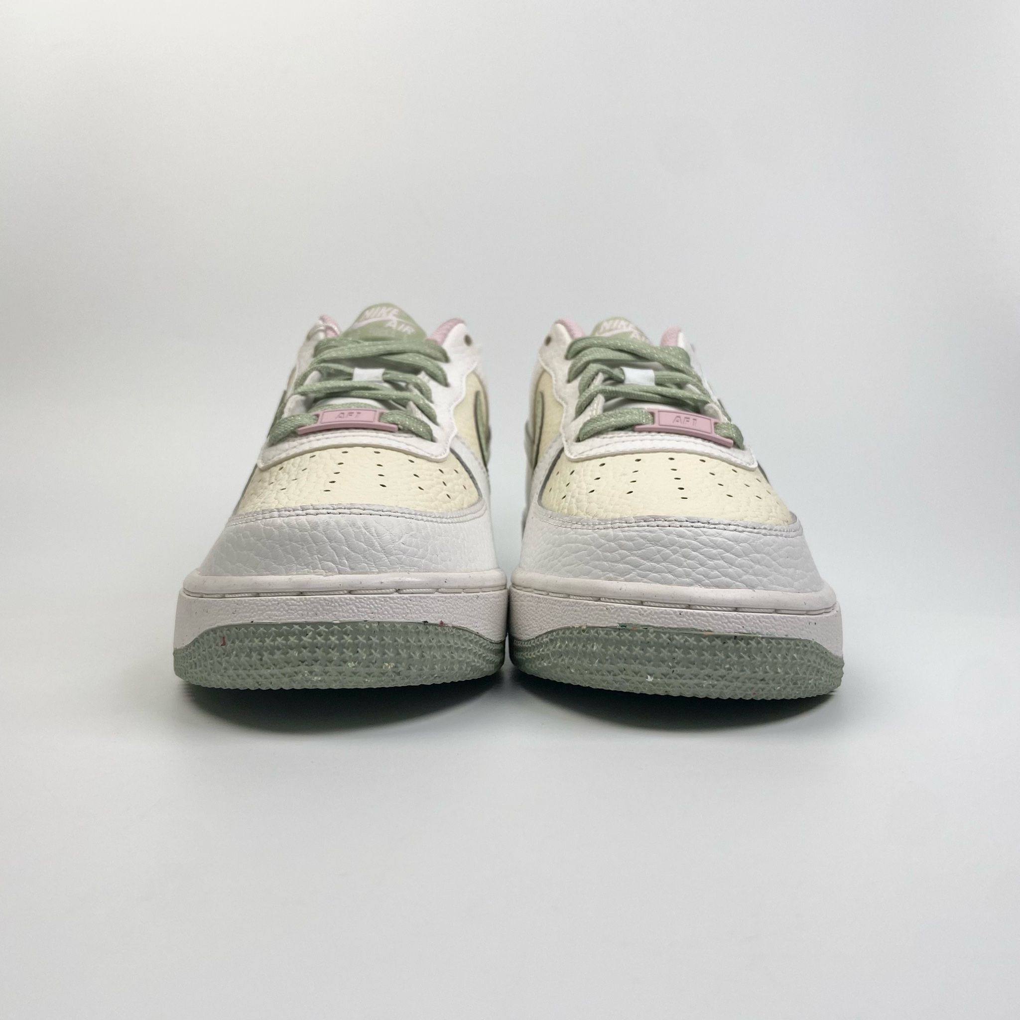 NIKE AIR FORCE 1 LOW SUMMIT WHITE HONEYDEW DQ0360-100