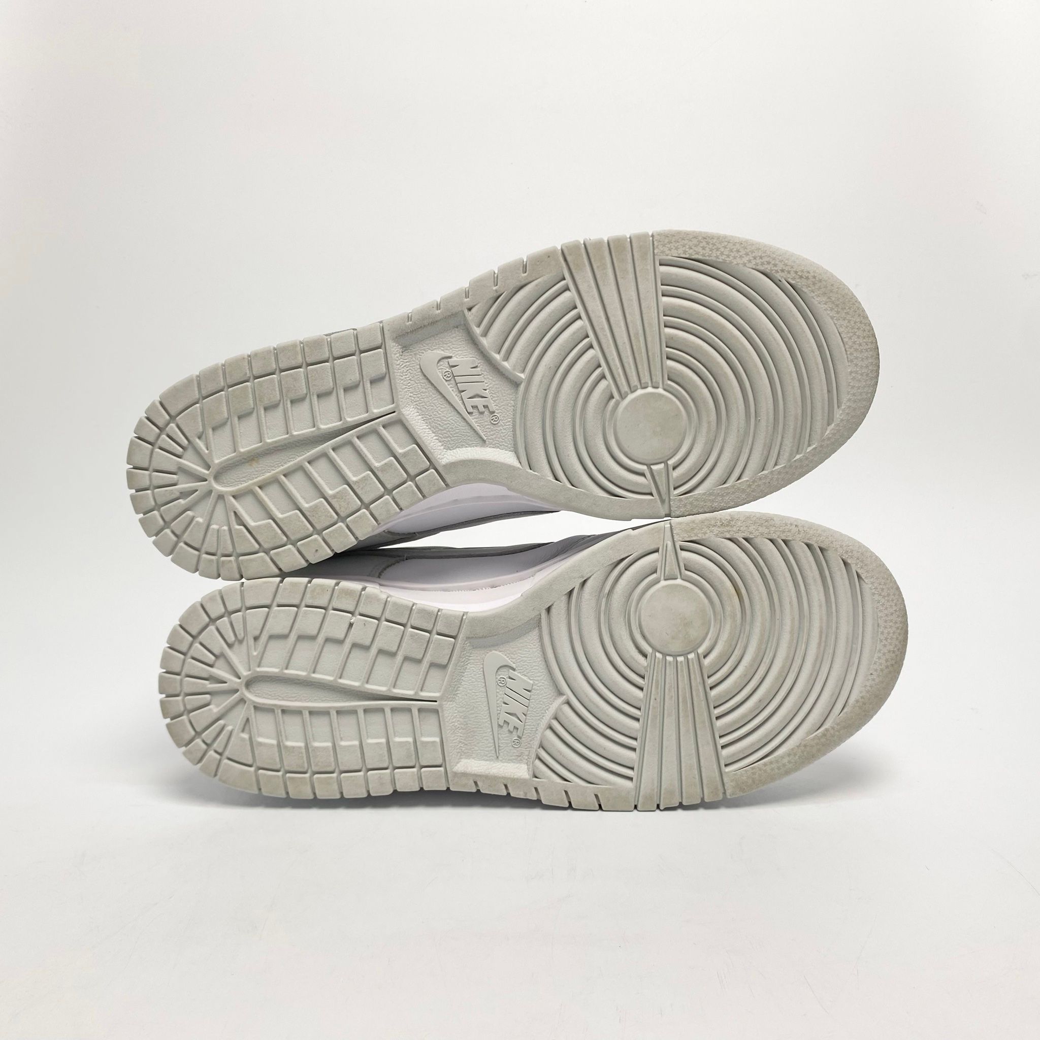 NIKE WMNS DUNK LOW PHOTON DUST DD1503-103