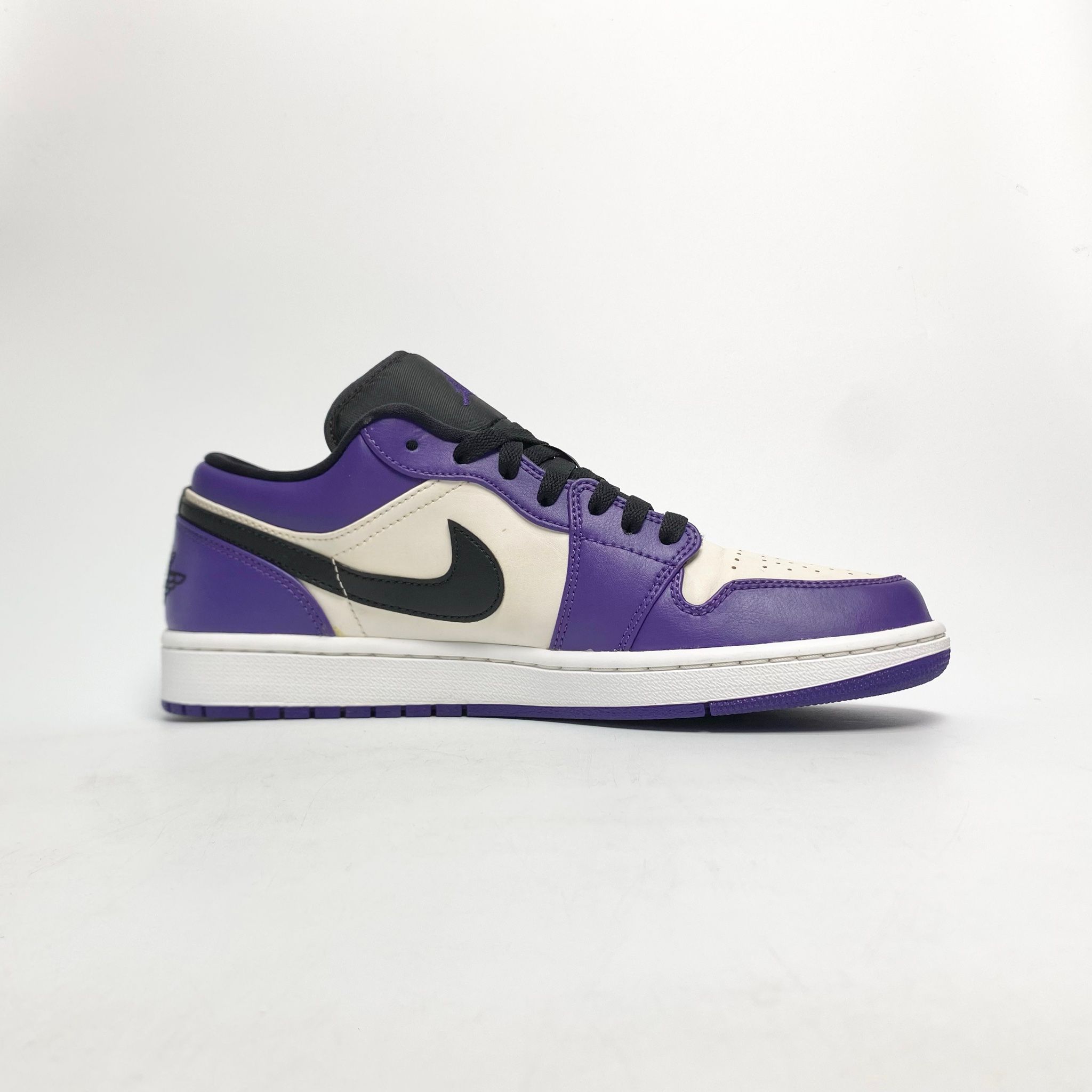 NIKE AIR JORDAN 1 LOW COURT PURPLE 553558-500