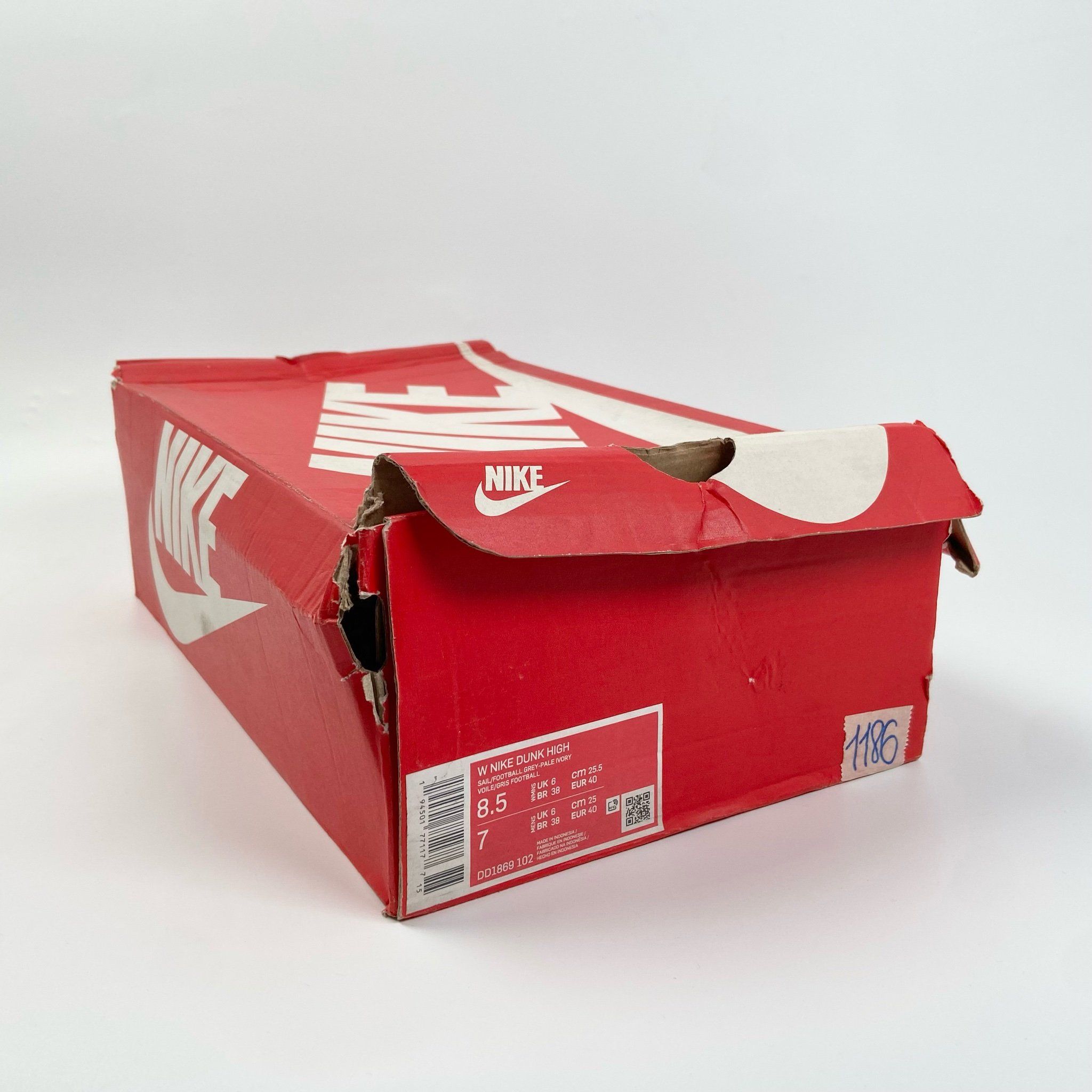 NIKE DUNK HIGH FOOTBALL GREY (WMNS) DD1869-102