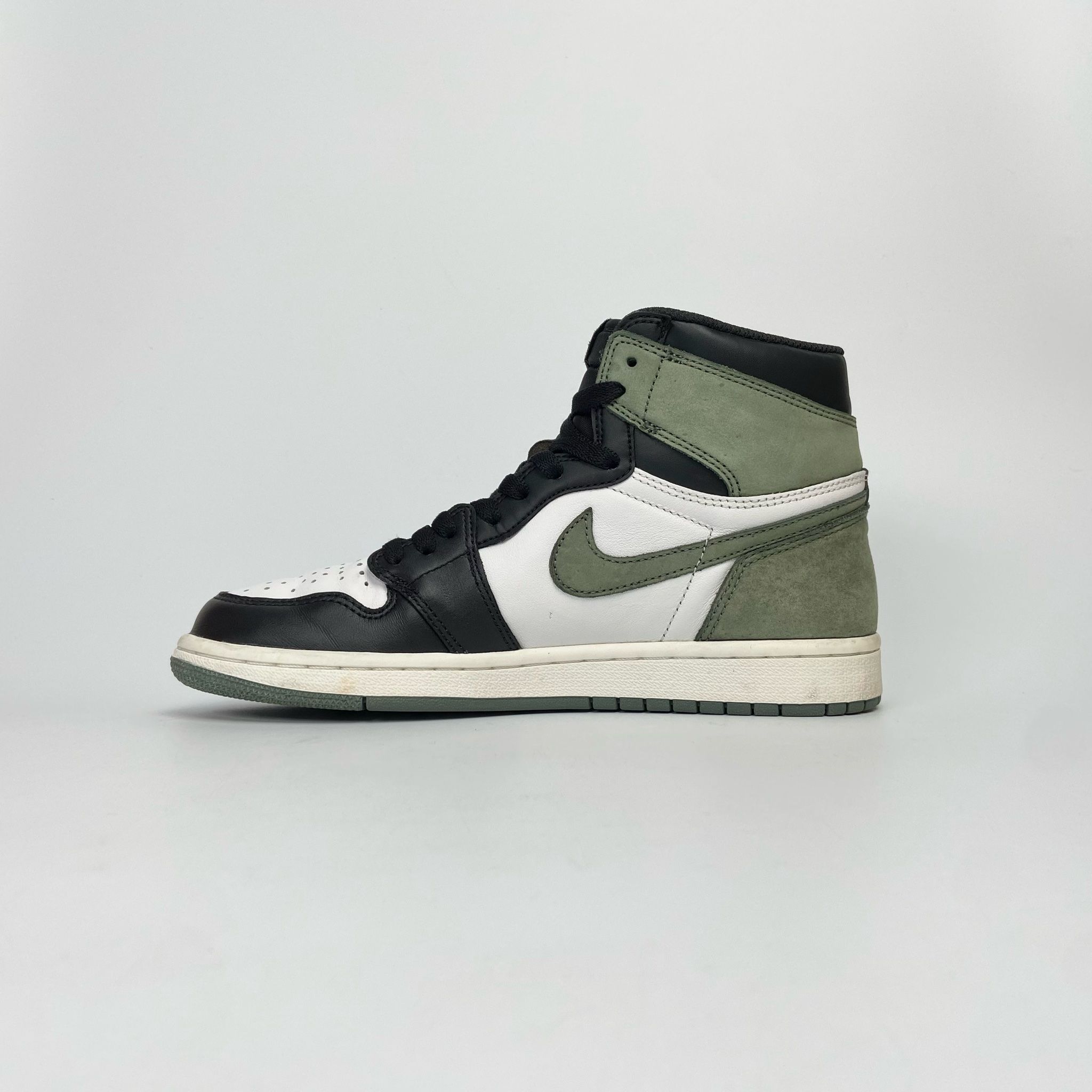 NIKE AIR JORDAN 1 RETRO HIGH OG CLAY GREEN 555088-135