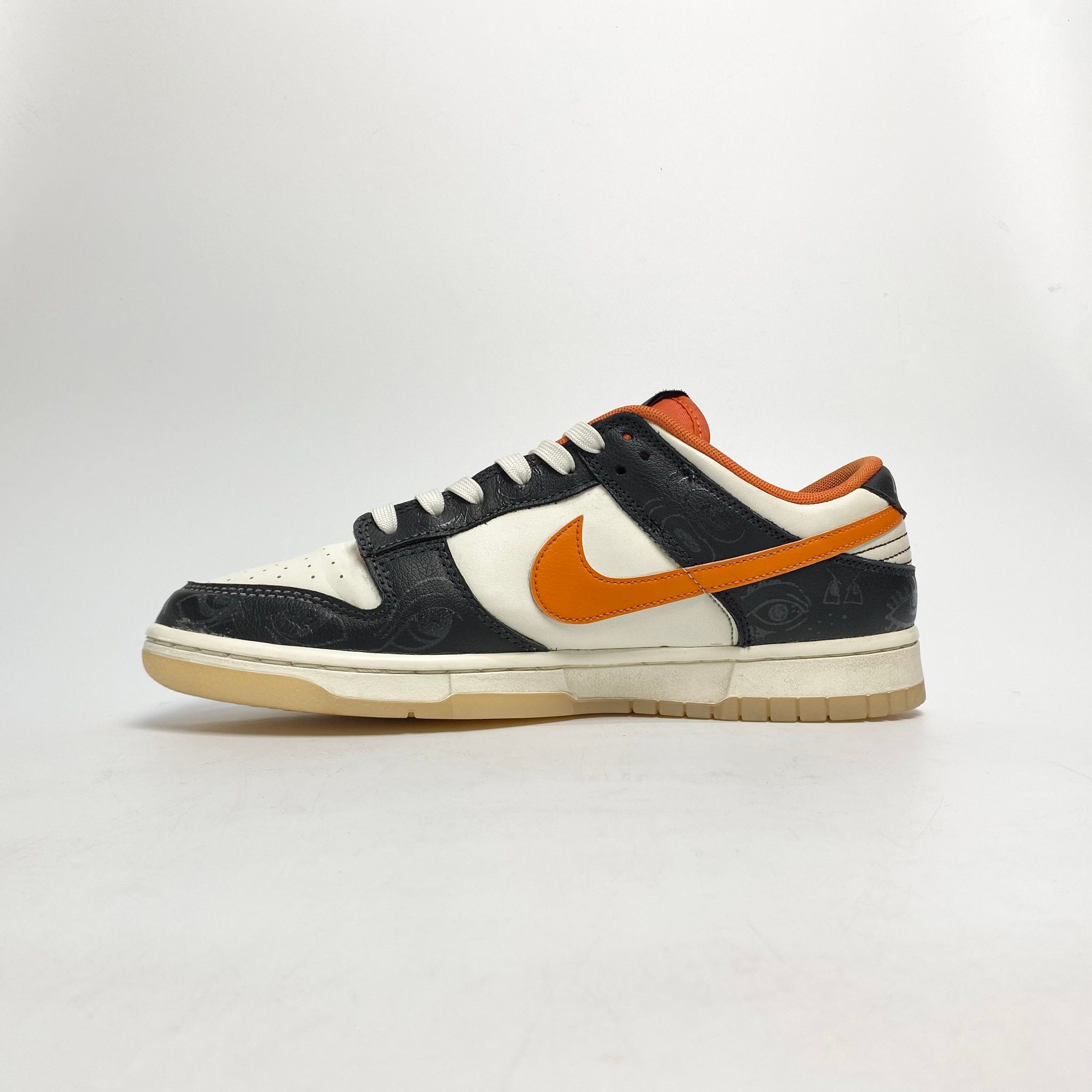 NIKE DUNK LOW PREMIUM HALLOWEEN DD3357-100