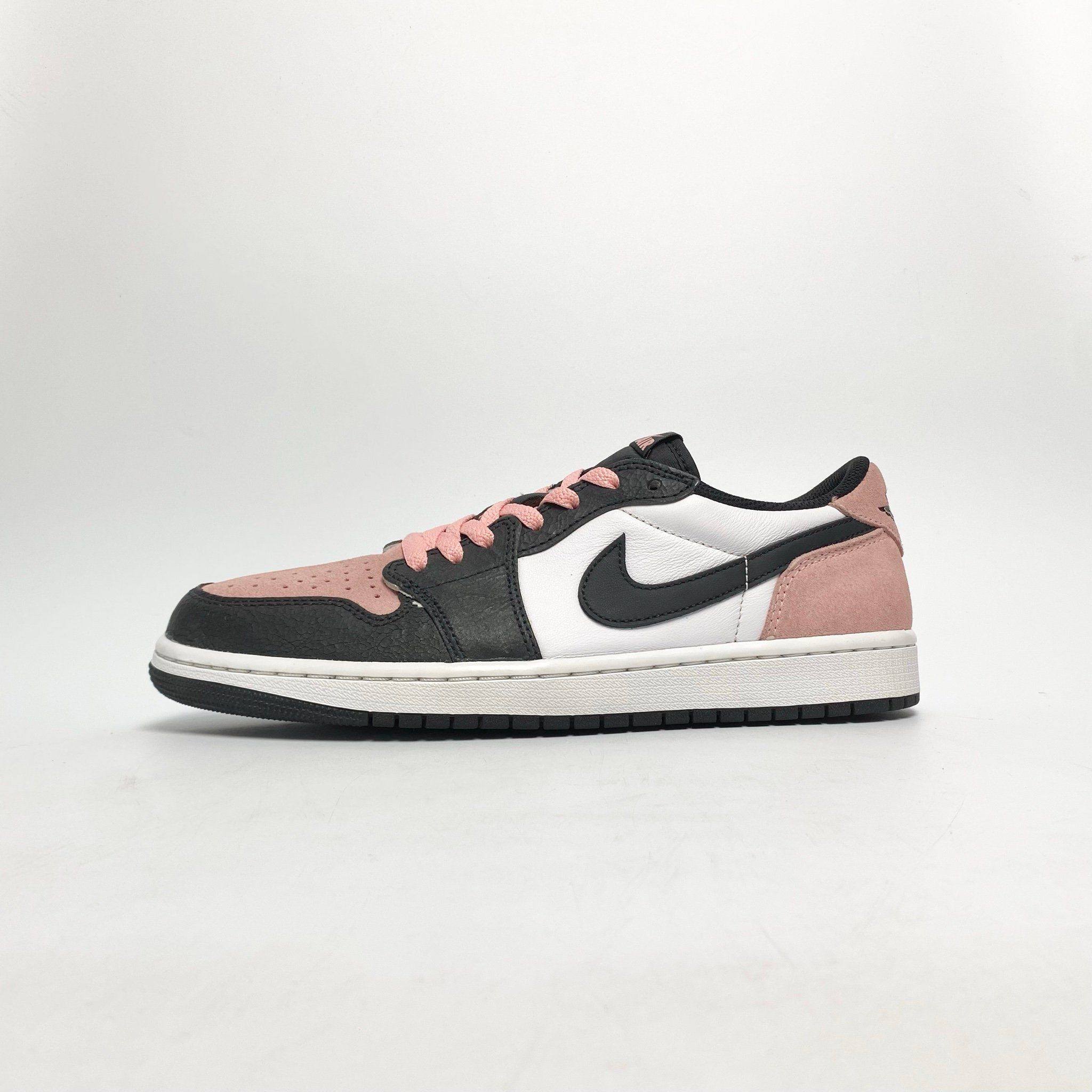 NIKE AIR JORDAN 1 RETRO LOW OG BLEACHED CORAL CZ0790-061
