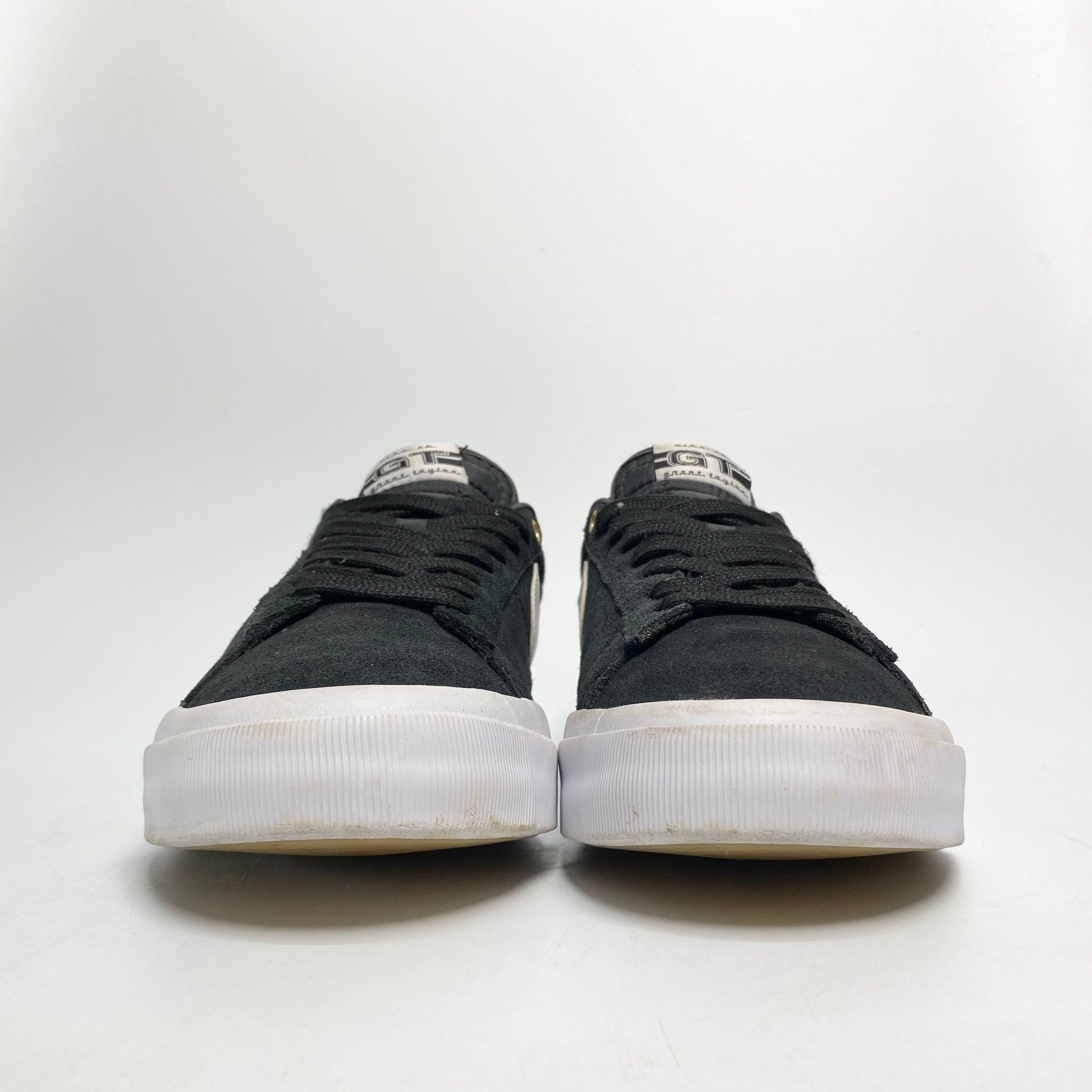 NIKE ZOOM BLAZER LOW PRO GT SB BLACK WHITE DC7695-002