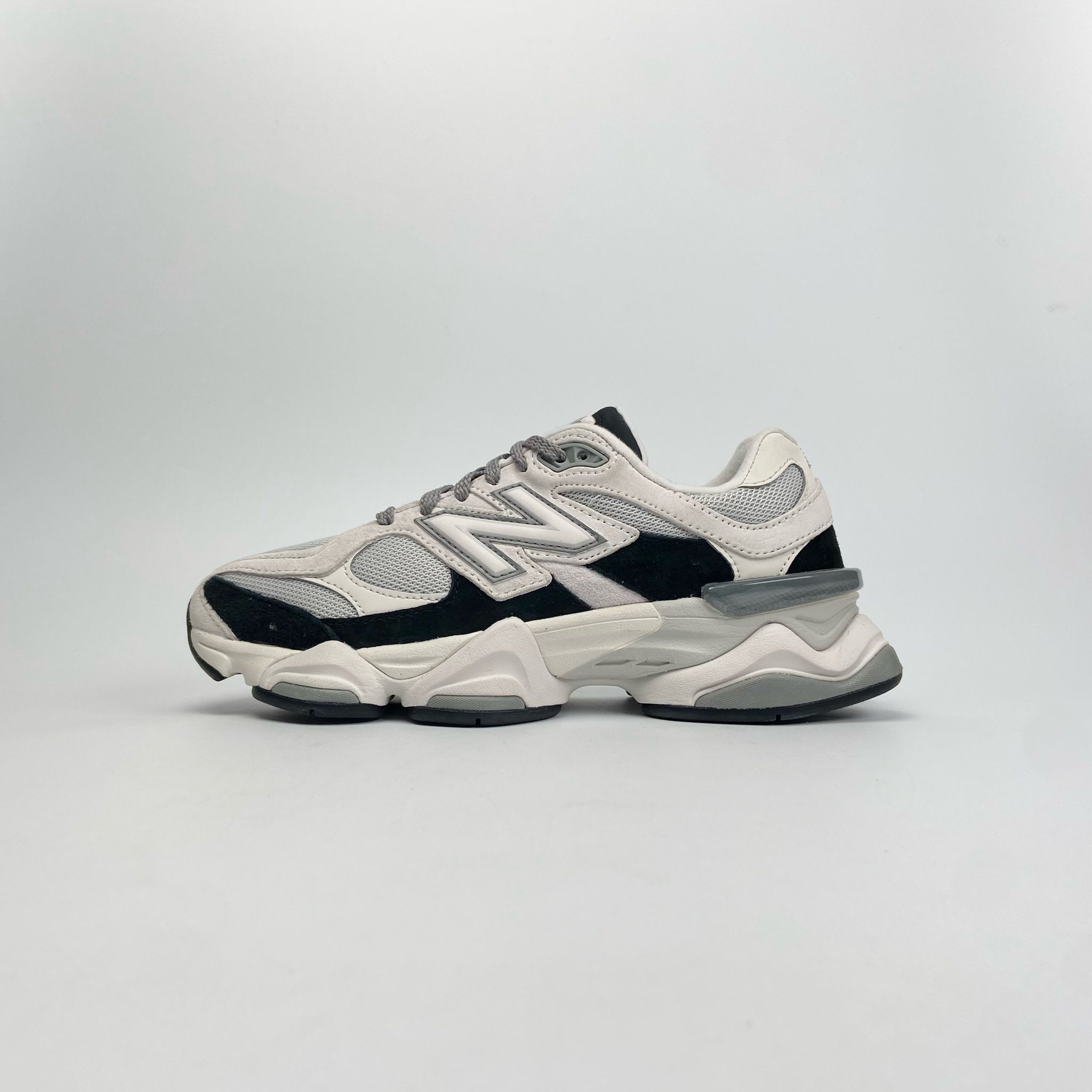 NEW BALNCE 9060 BLACK WHITE OREO U9060JBB