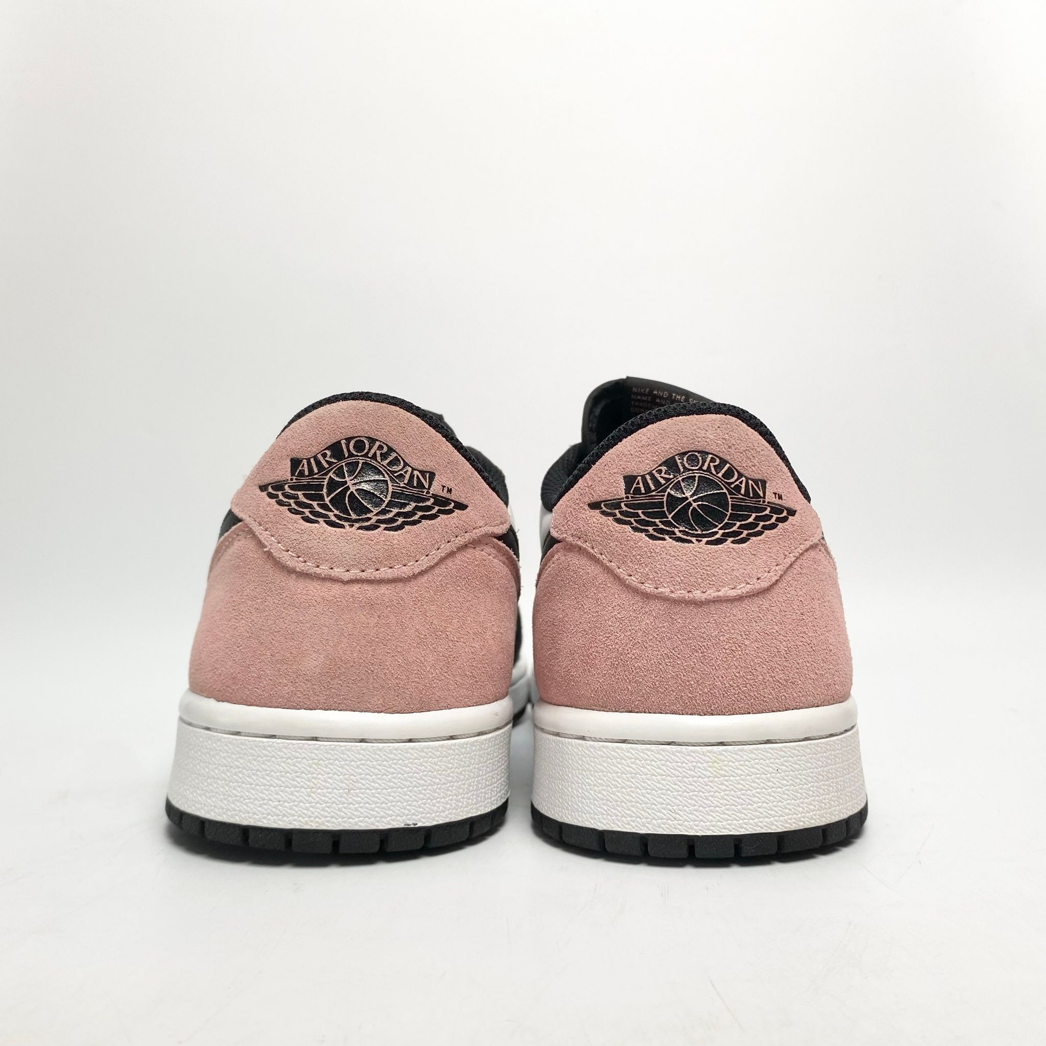 NIKE AIR JORDAN 1 RETRO LOW OG BLEACHED CORAL CZ0790-061