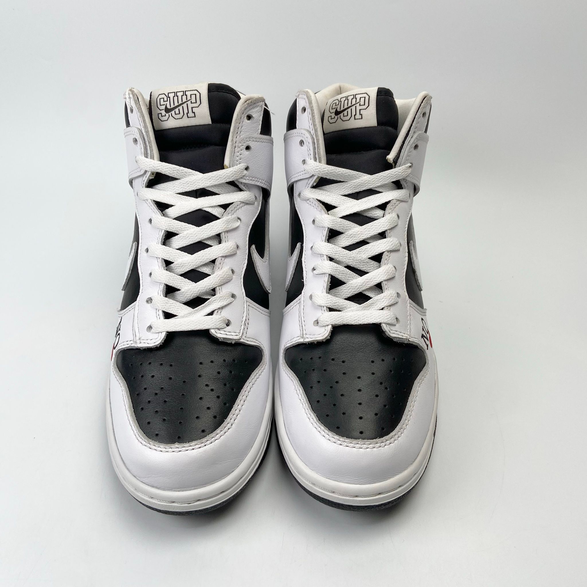 NIKE SB DUNK HIGH SUPREME BY ANY MEANS BLACK DN3741-002
