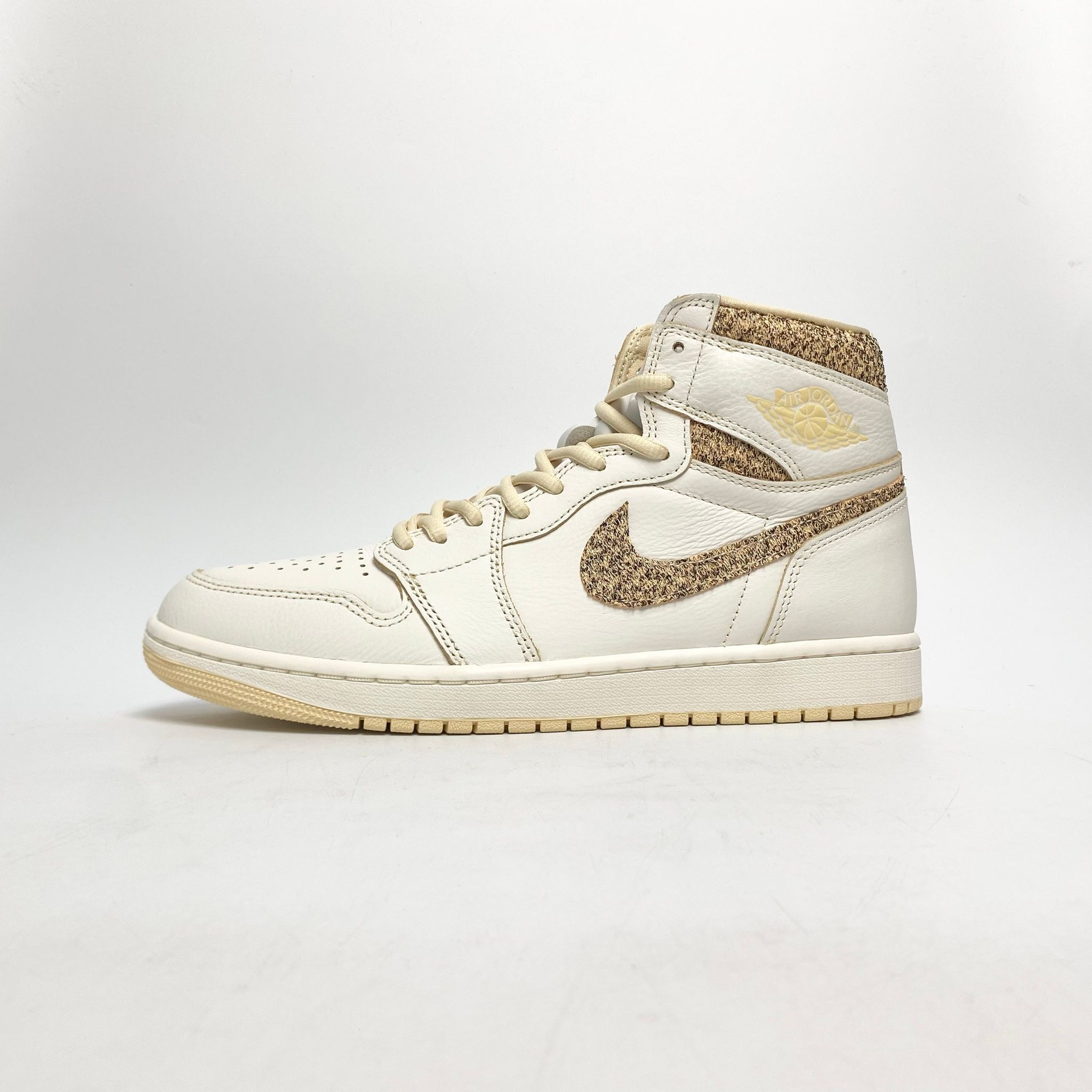 NIKE AIR JORDAN 1 RETRO HIGH OG CRAFT VIBRATIONS OF NAIJA FD8631-100