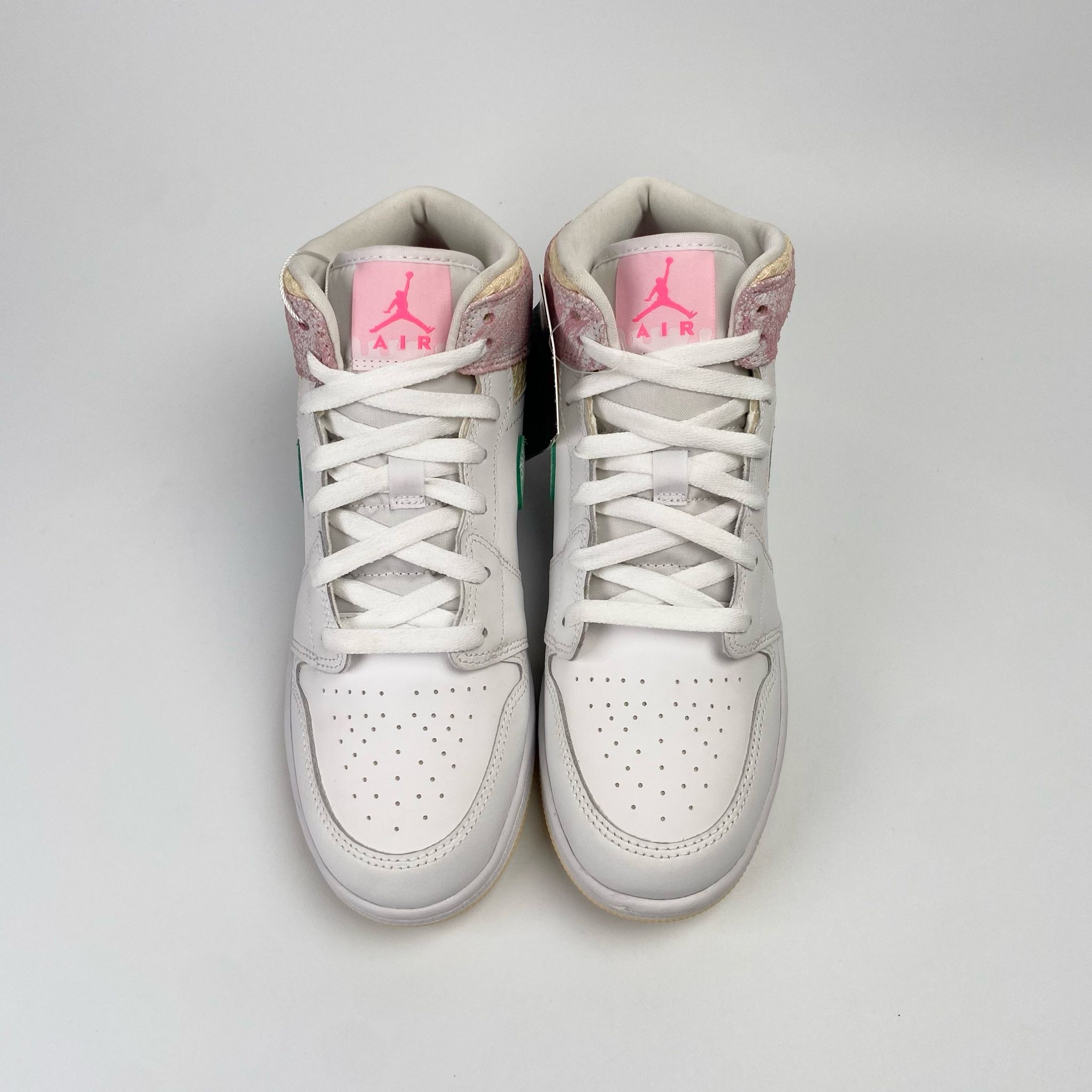 NIKE AIR JORDAN 1 MID FEATURES PAINT DRIP DD1666-100