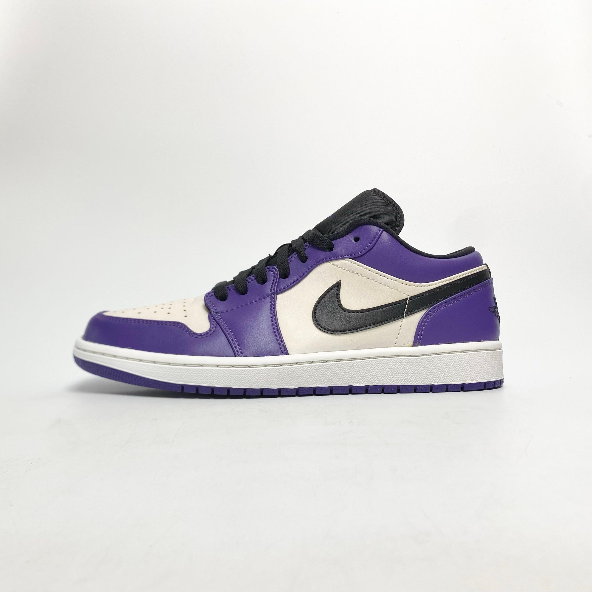 NIKE AIR JORDAN 1 LOW COURT PURPLE 553558-500