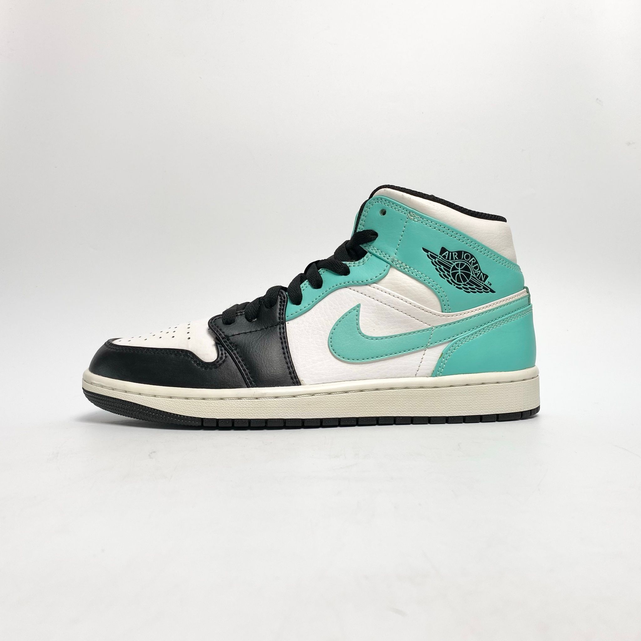 NIKE AIR JORDAN 1 MID ISLAND GREEN 554724-132