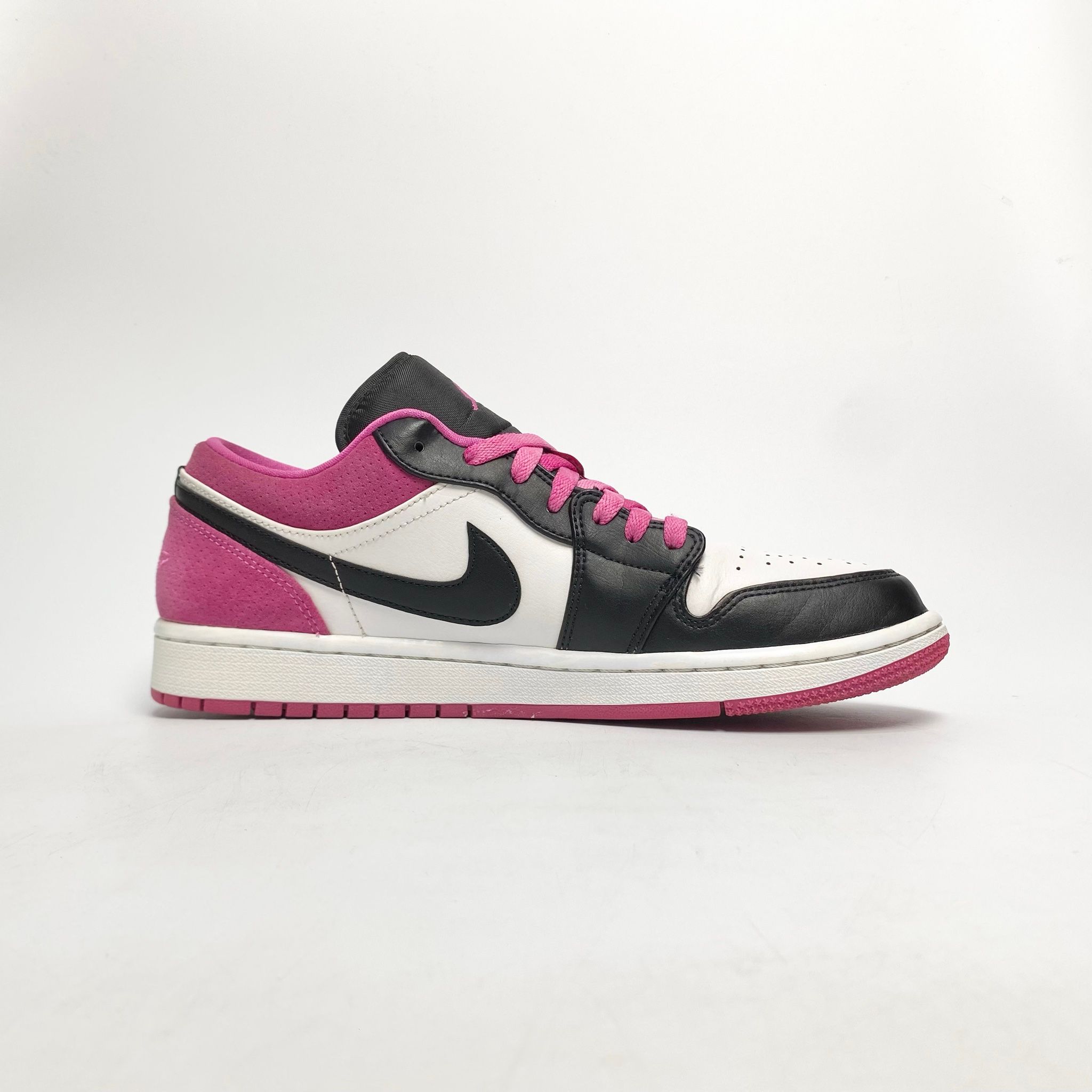 NIKE AIR JORDAN 1 LOW BLACK ACTIVE FUCHSIA CK3022-005