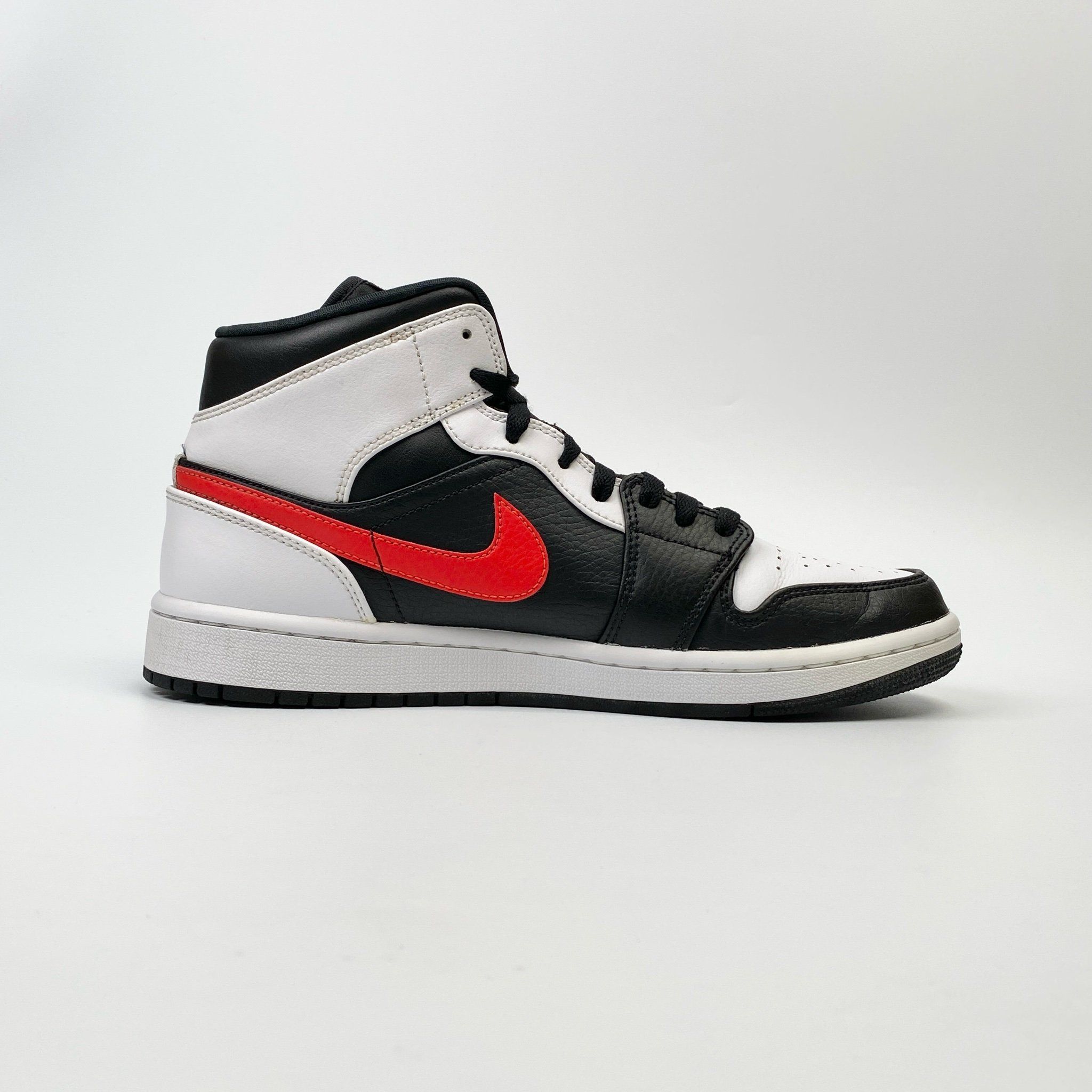 NIKE AIR JORDAN 1 MID CHILE RED 554724-075