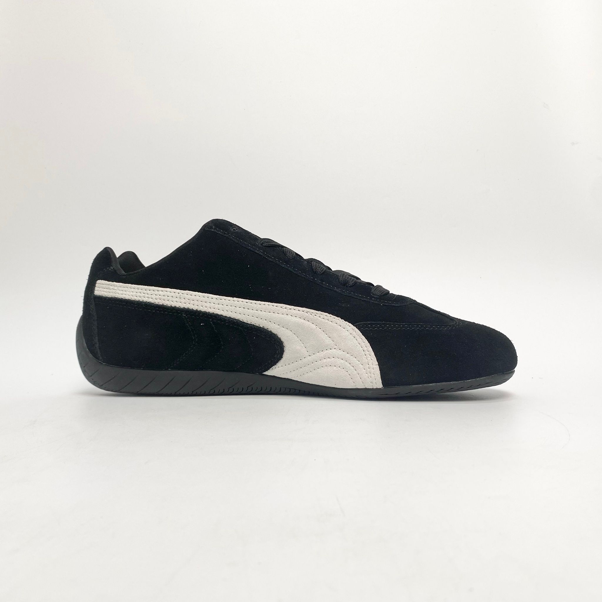 PUMA SPEEDCAT OG BLACK WHITE 398846 01