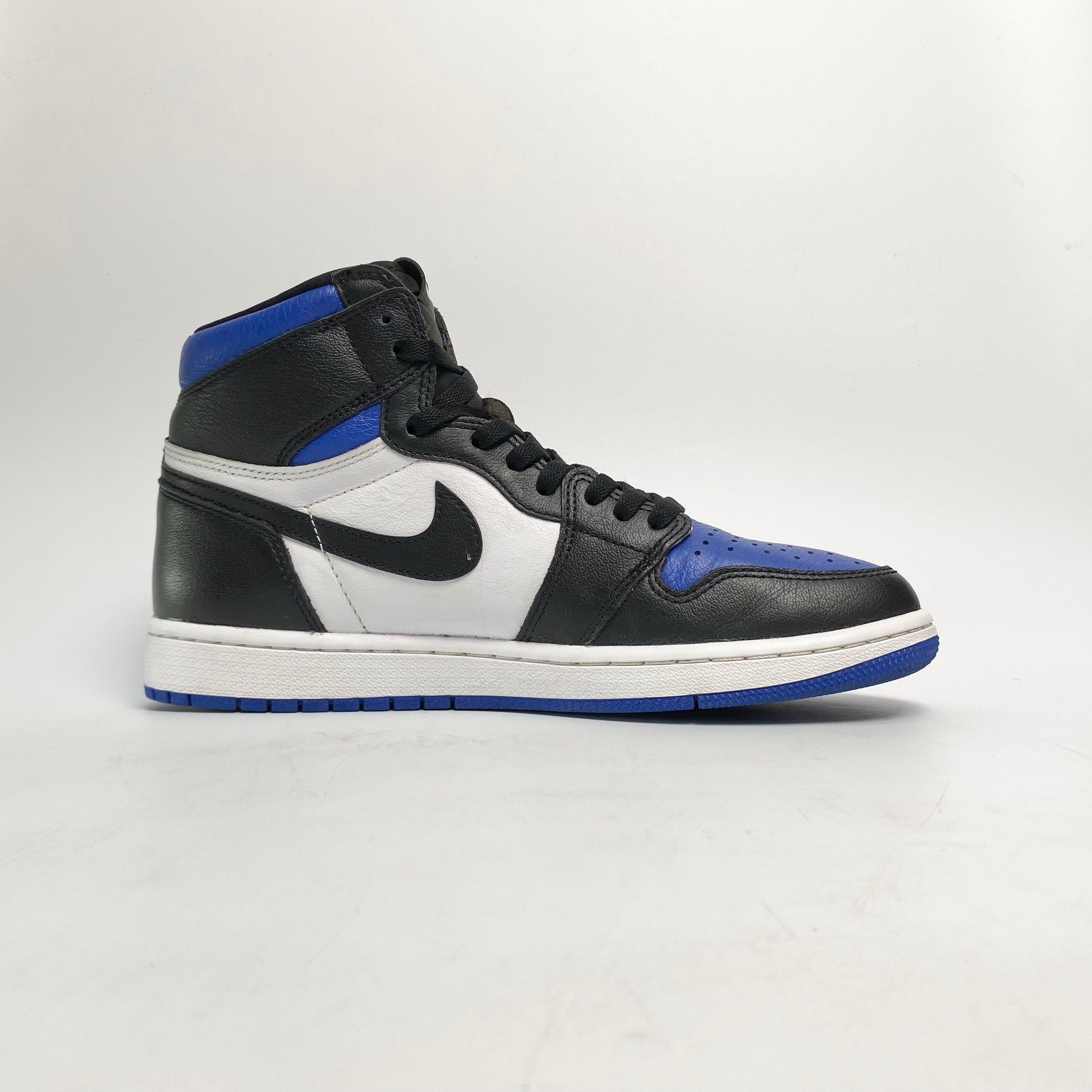 NIKE AIR JORDAN 1 RETRO HIGH OG ROYAL TOE 555088-041