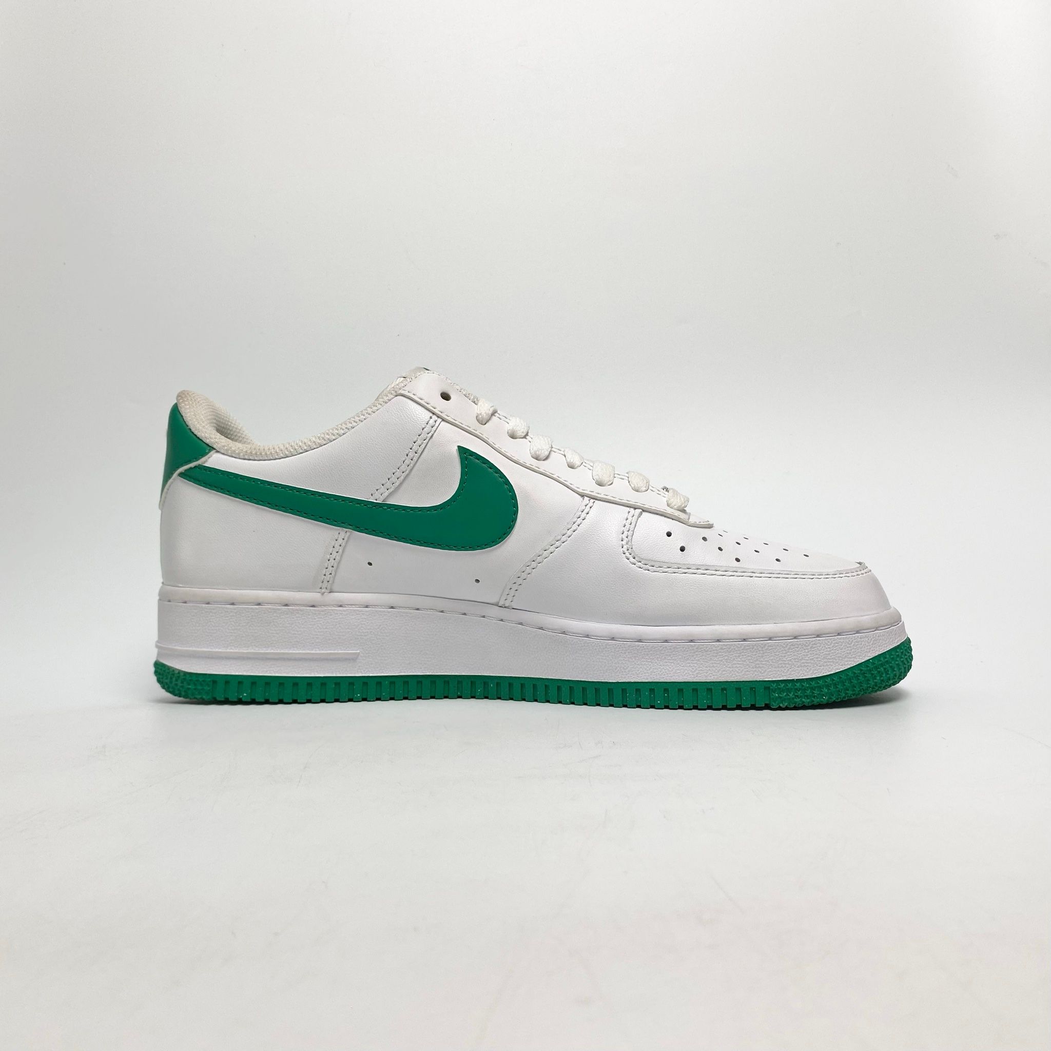 NIKE AIR FORCE 1 '07 WHITE MALACHITE FJ4146-102