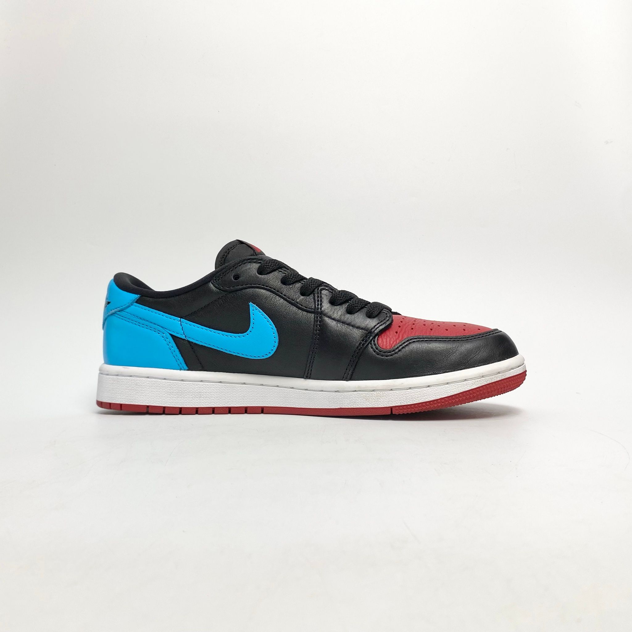 NIKE AIR JORDAN 1 RETRO LOW OG UNC TO CHICAGO CZ0775-046
