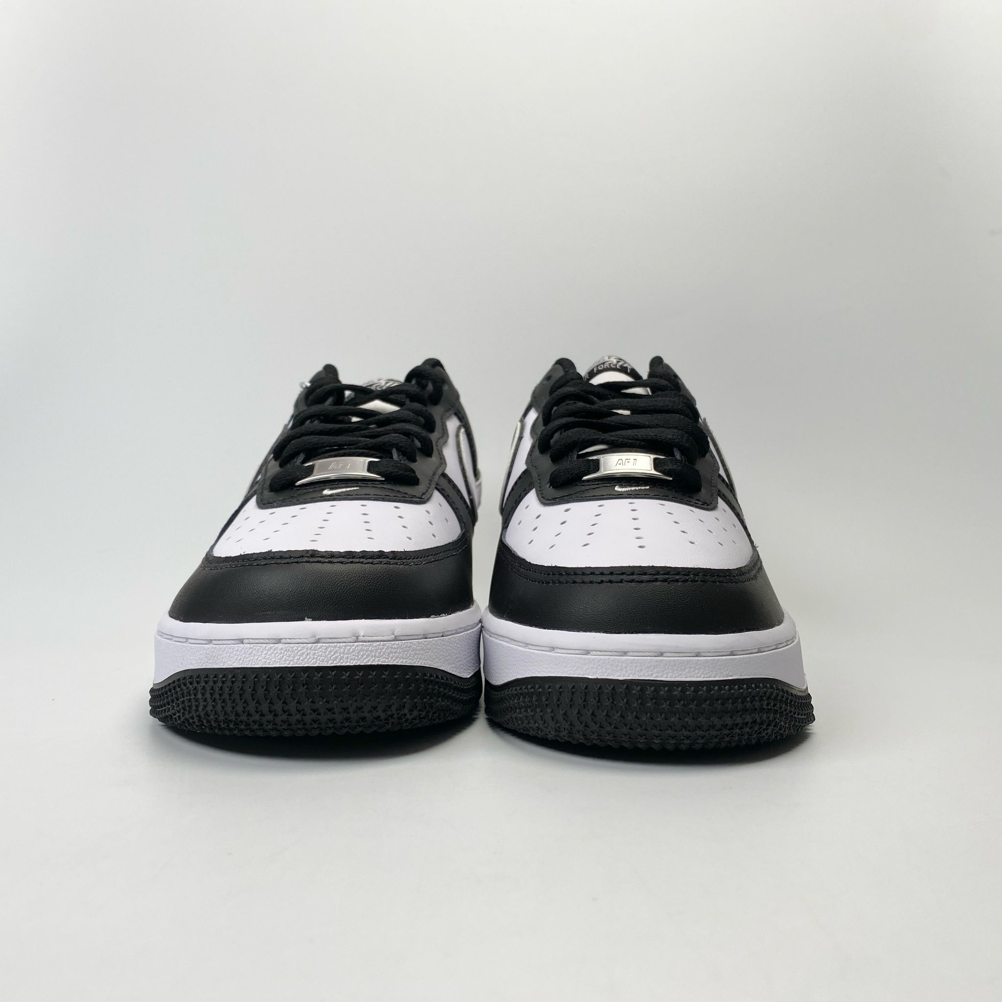 NIKE AIR FORCE 1 LOW PANDA DV0788-001