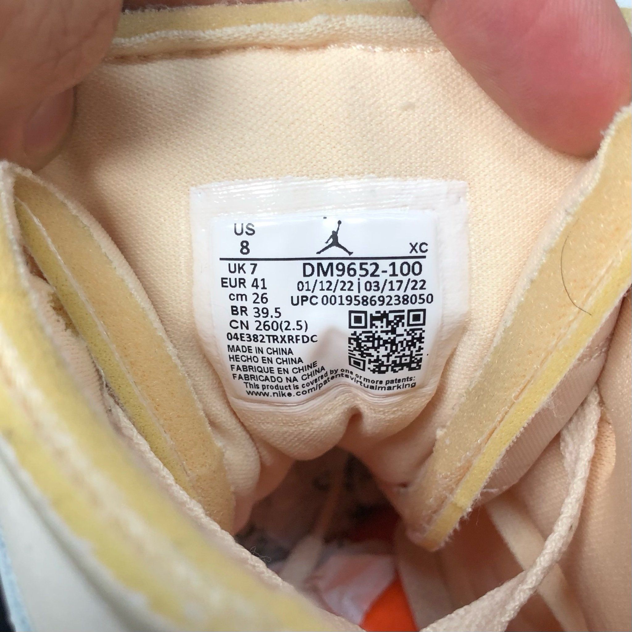 NIKE AIR JORDAN 1 MID SE CRAFT INSIDE OUT DM9652-100