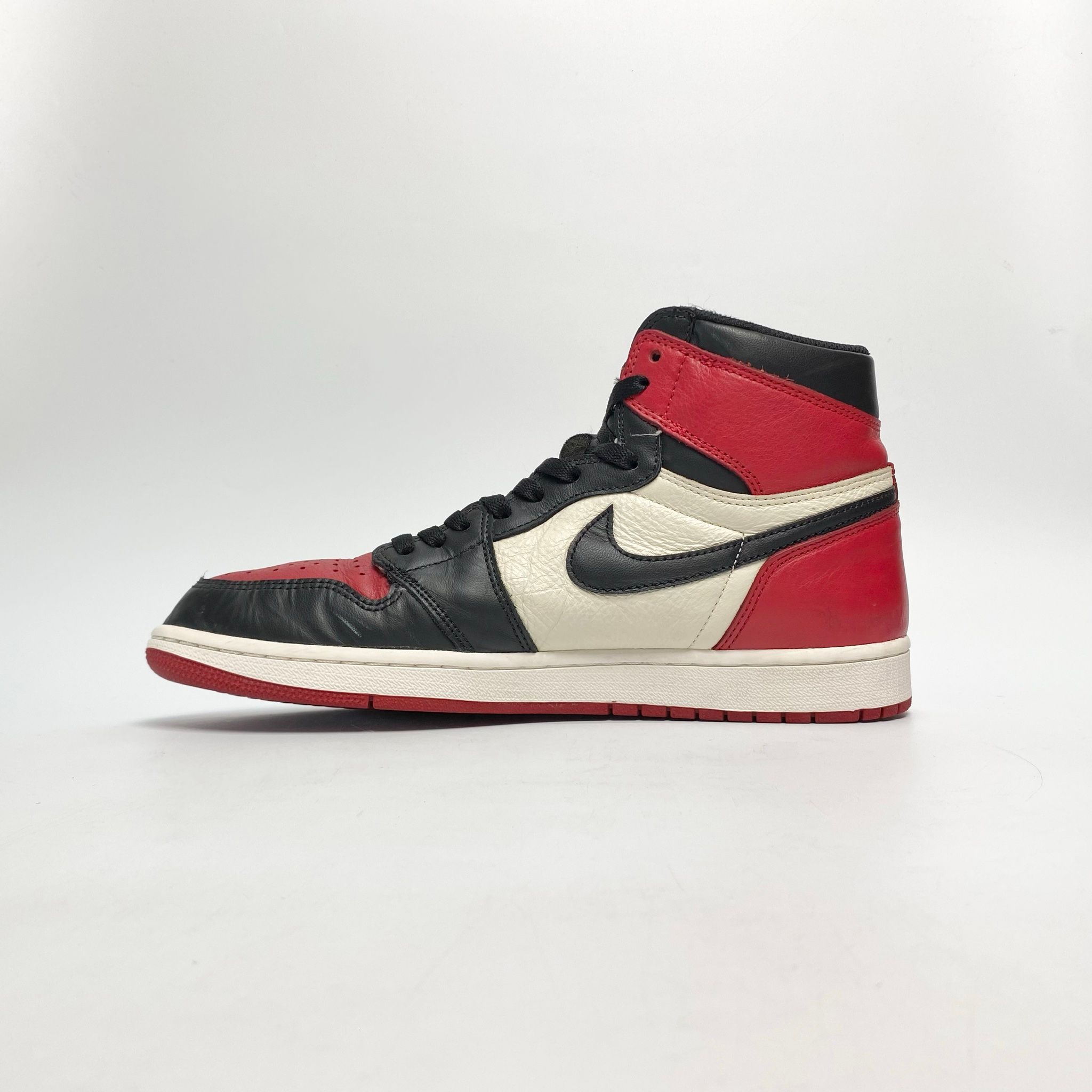 NIKE AIR JORDAN 1 RETRO HIGH BRED TOE 555088-610