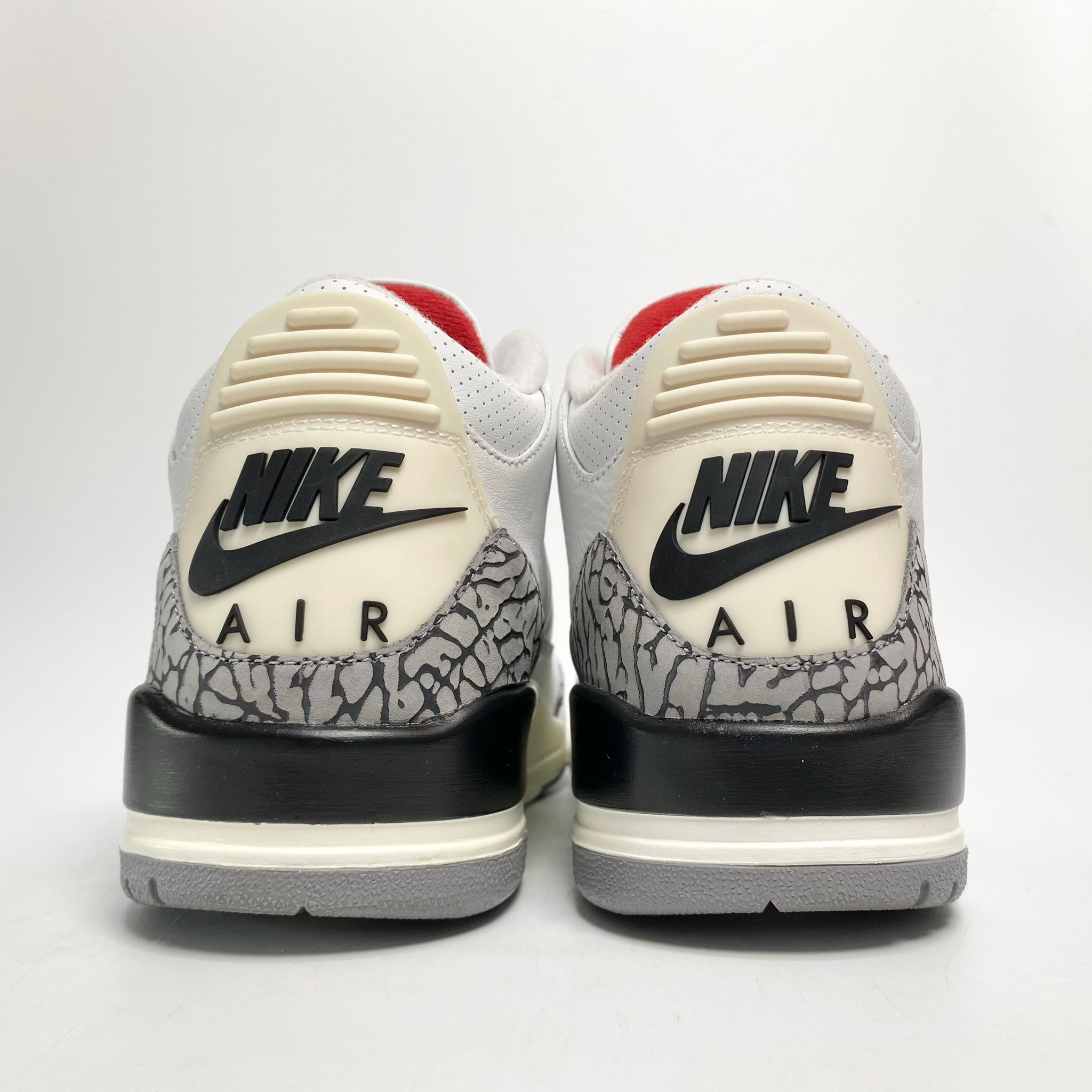 NIKE AIR JORDAN 3 RETRO WHITE CEMENT REIMAGINED DN3707-100
