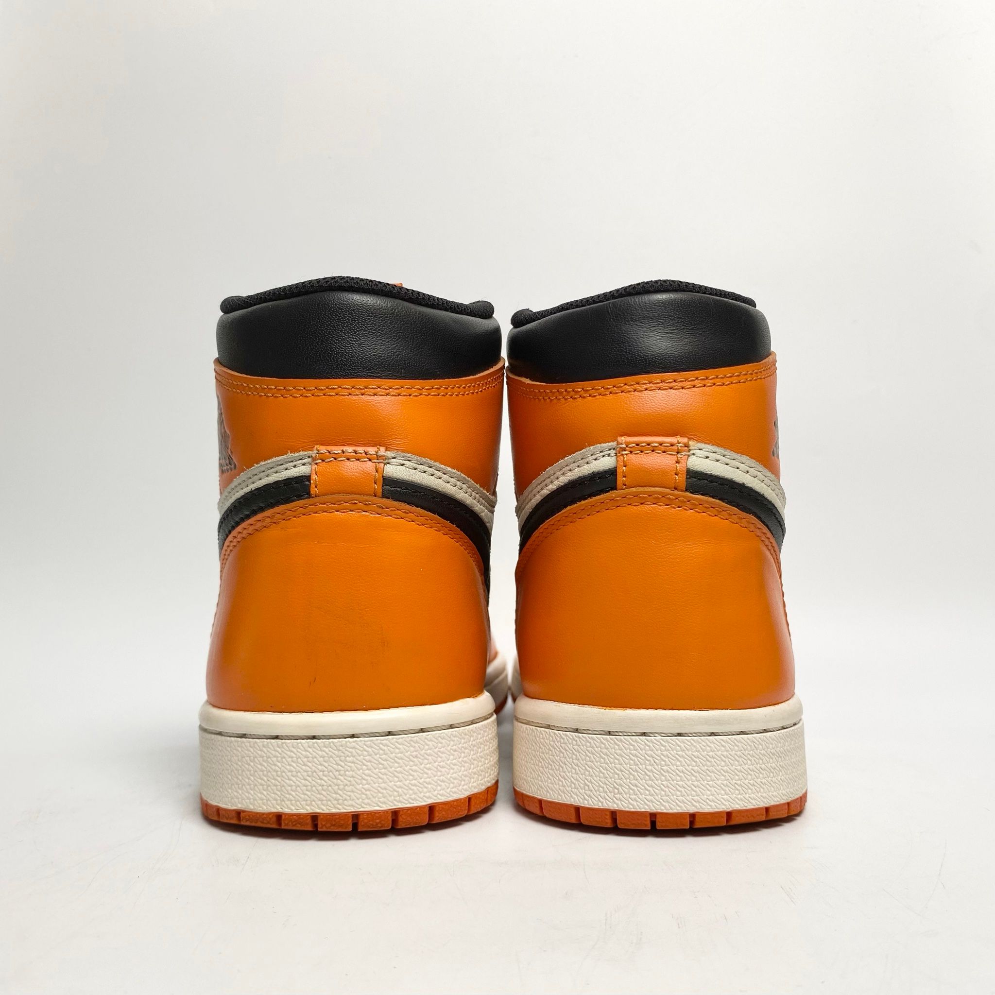 NIKE AIR JORDAN 1 RETRO HIGH OG SHATTERED BACKBOARD AWAY 555088-113