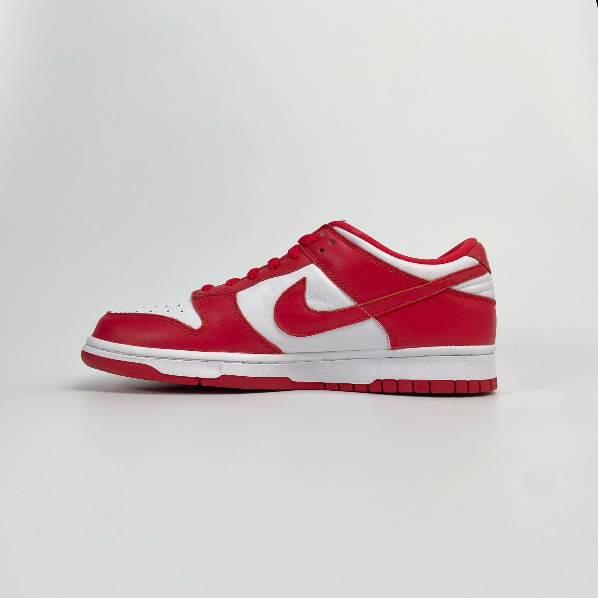 NIKE DUNK LOW SP UNIVERSITY RED CU1727-100
