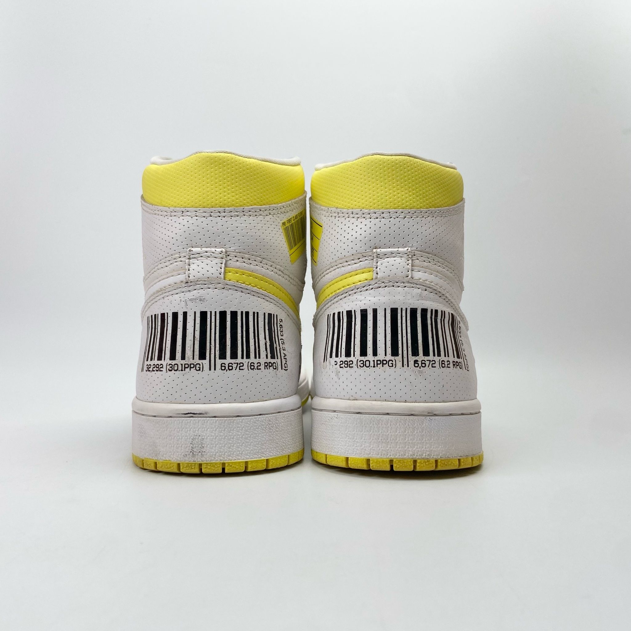 NIKE AIR JORDAN 1 RETRO HIGH OG FIRST CLASS FLIGHT 555088-170