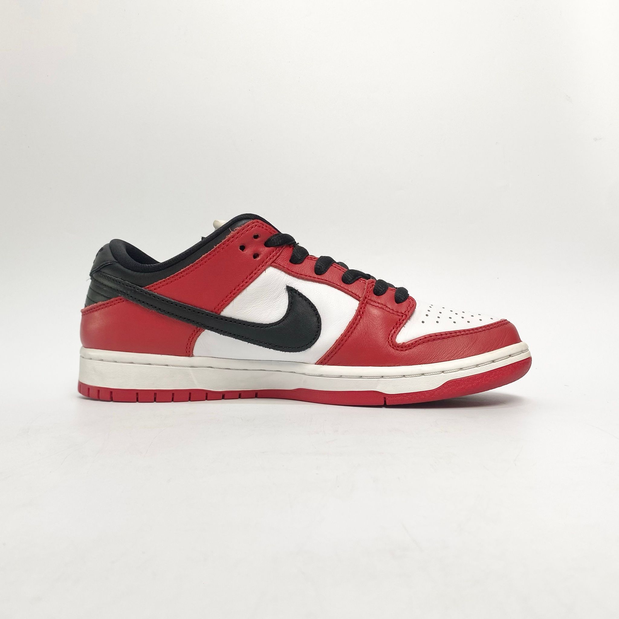 NIKE SB DUNK LOW J-PACK CHICAGO BQ6817-600