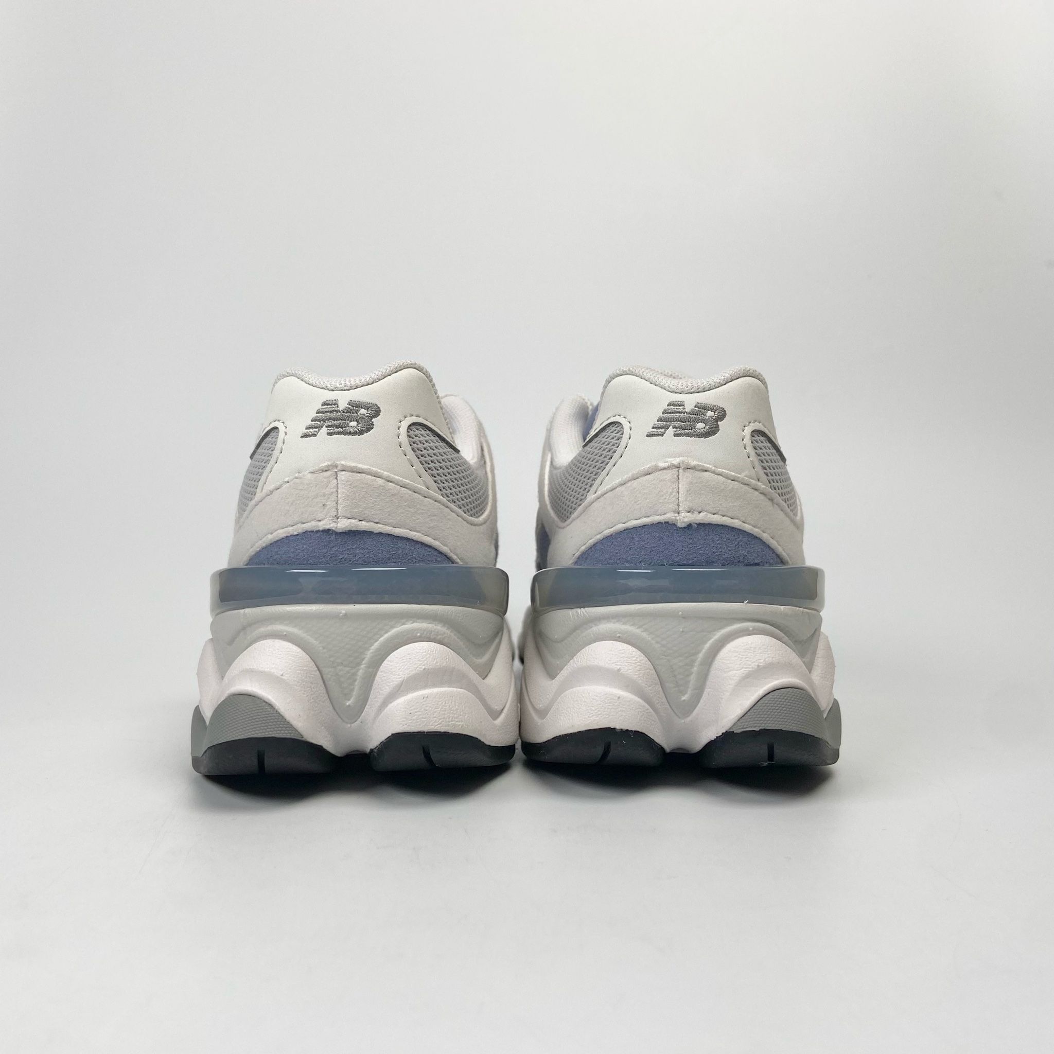 NEW BALANCE 9060 BLUE/ WHITE - PC9060BL