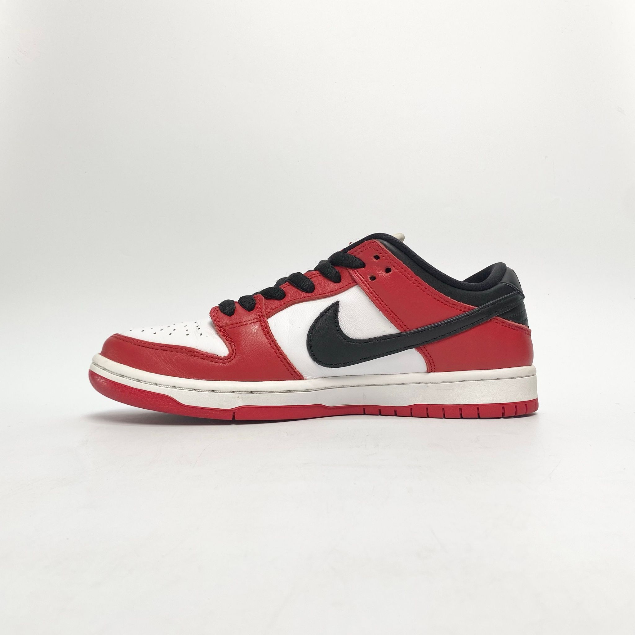 NIKE SB DUNK LOW J-PACK CHICAGO BQ6817-600