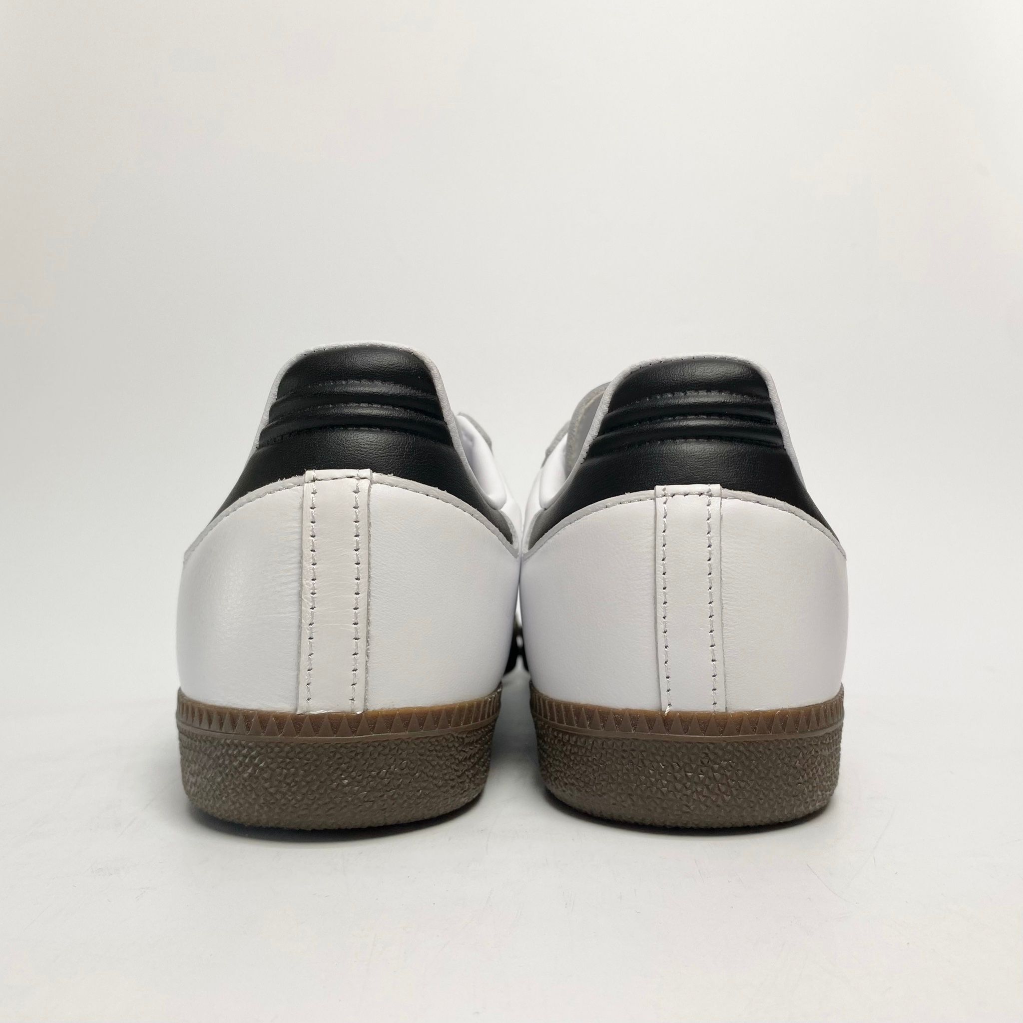 ADIDAS SAMBA OG WHITE BLACK GUM B75806