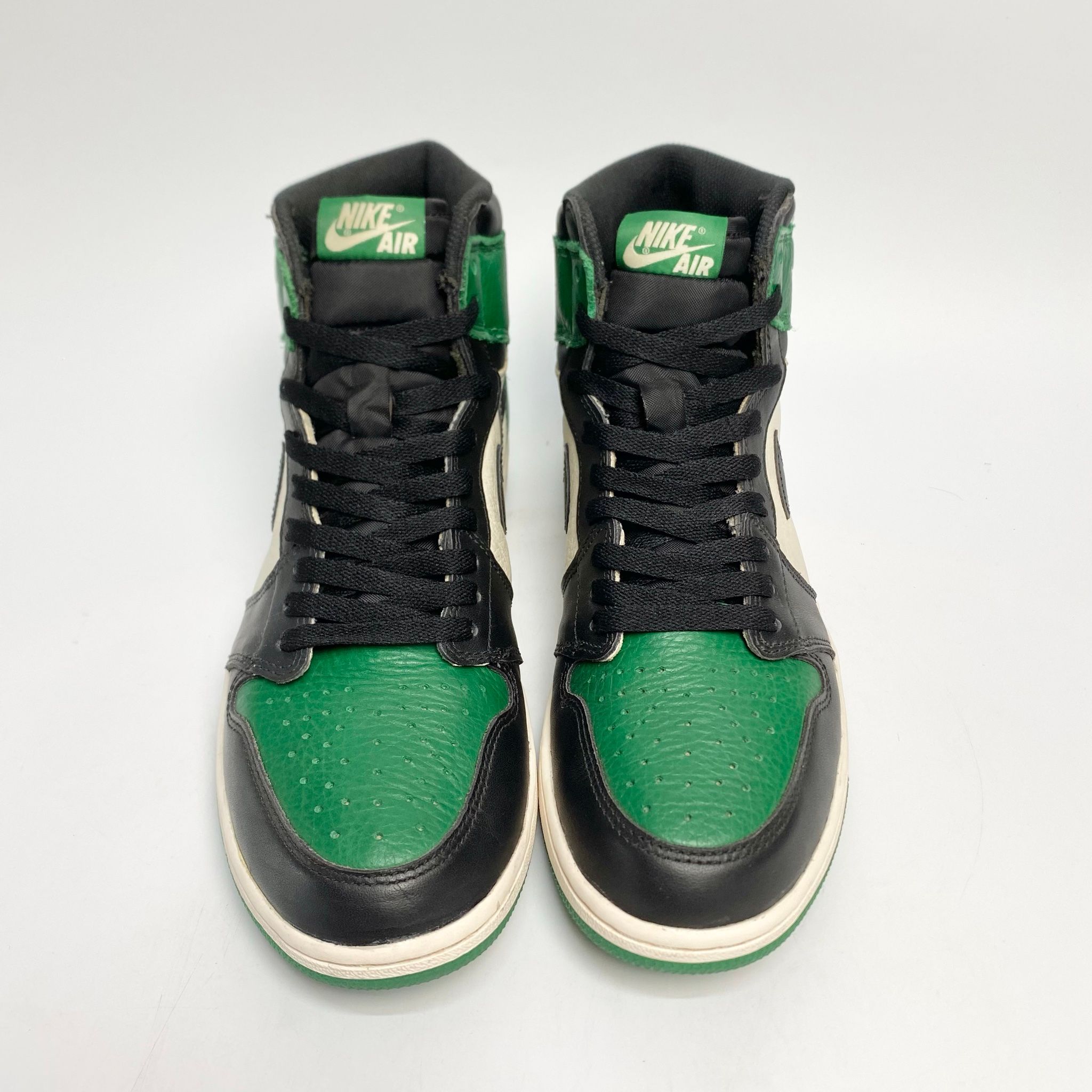 NIKE AIR JORDAN 1 RETRO HIGH OG PINE GREEN 555088-302
