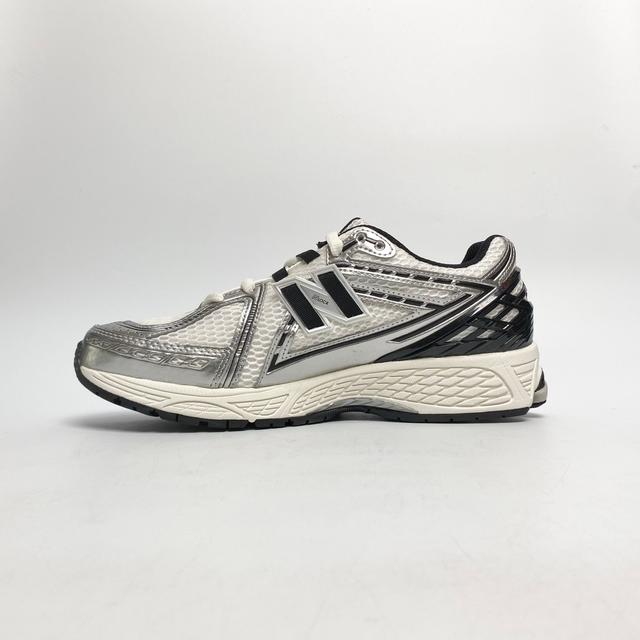 NEW BALANCE 1906R SILVER METALLIC BLACK M1906RER