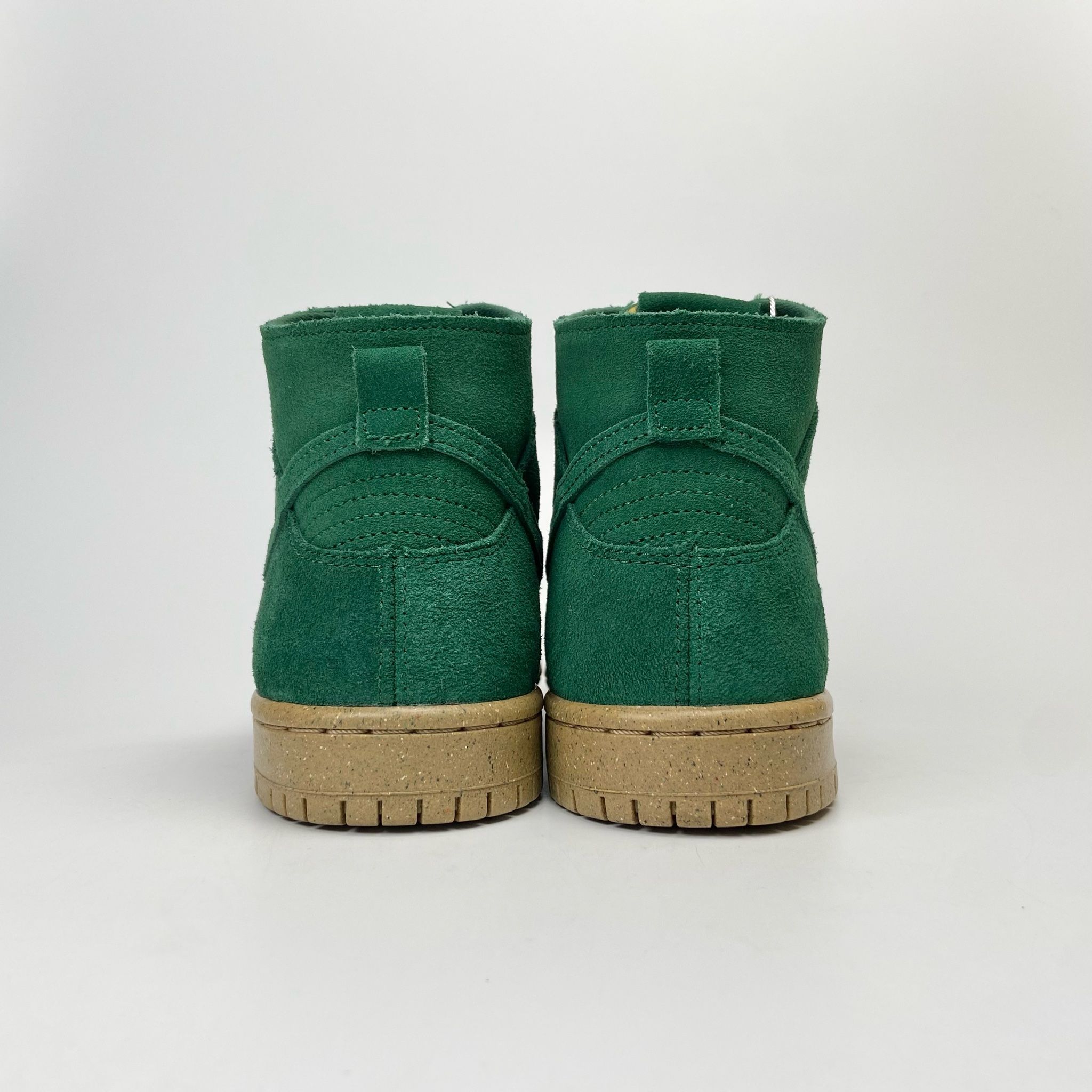 NIKE SB DUNK HIGH PRO DECON GORGE GREEN DQ4489-300