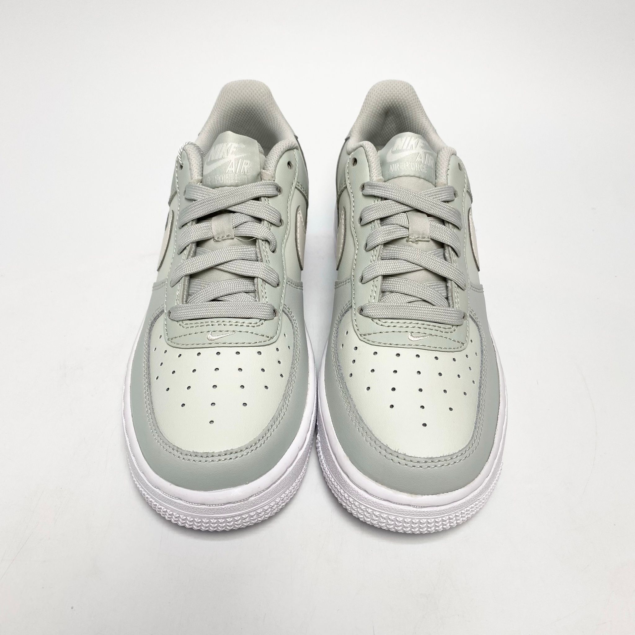 NIKE AIR FORCE 1 LOW LIGHT SILVER SPRUCE AURA WHITE SAIL (GS) FV5948-007
