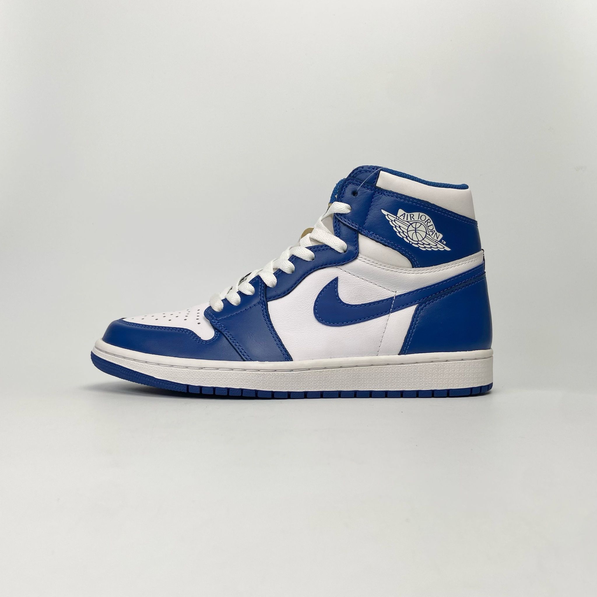 NIKE AIR JORDAN 1 RETRO HIGH OG STORM BLUE 555088-127