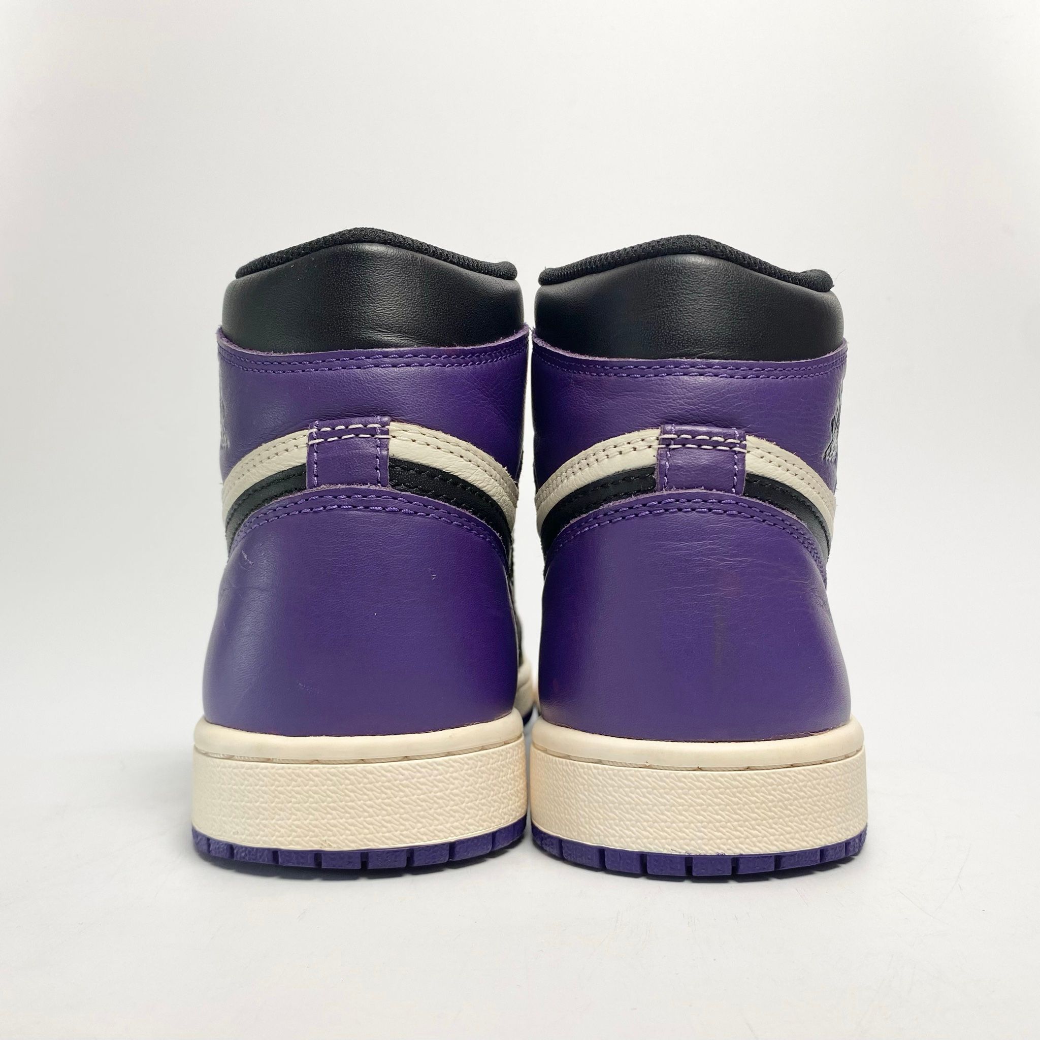 NIKE AIR JORDAN 1 RETRO HIGH OG COURT PURPLE 555088-501