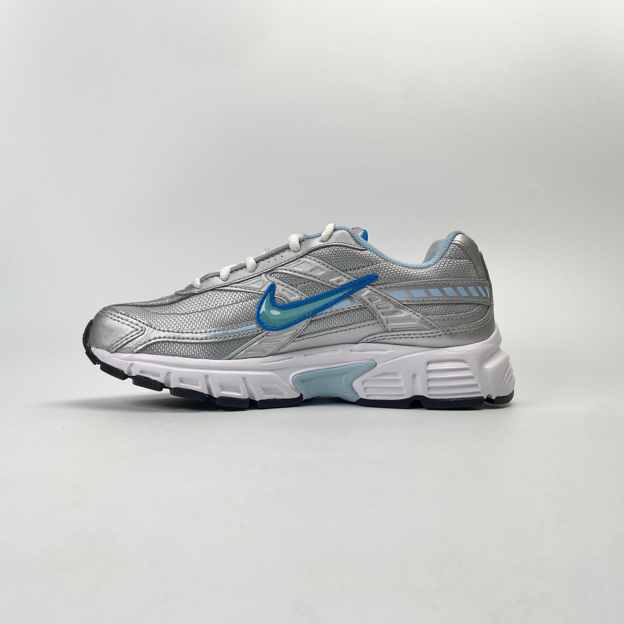 NIKE INITIATOR LOW METALLIC SILVER 394053-001