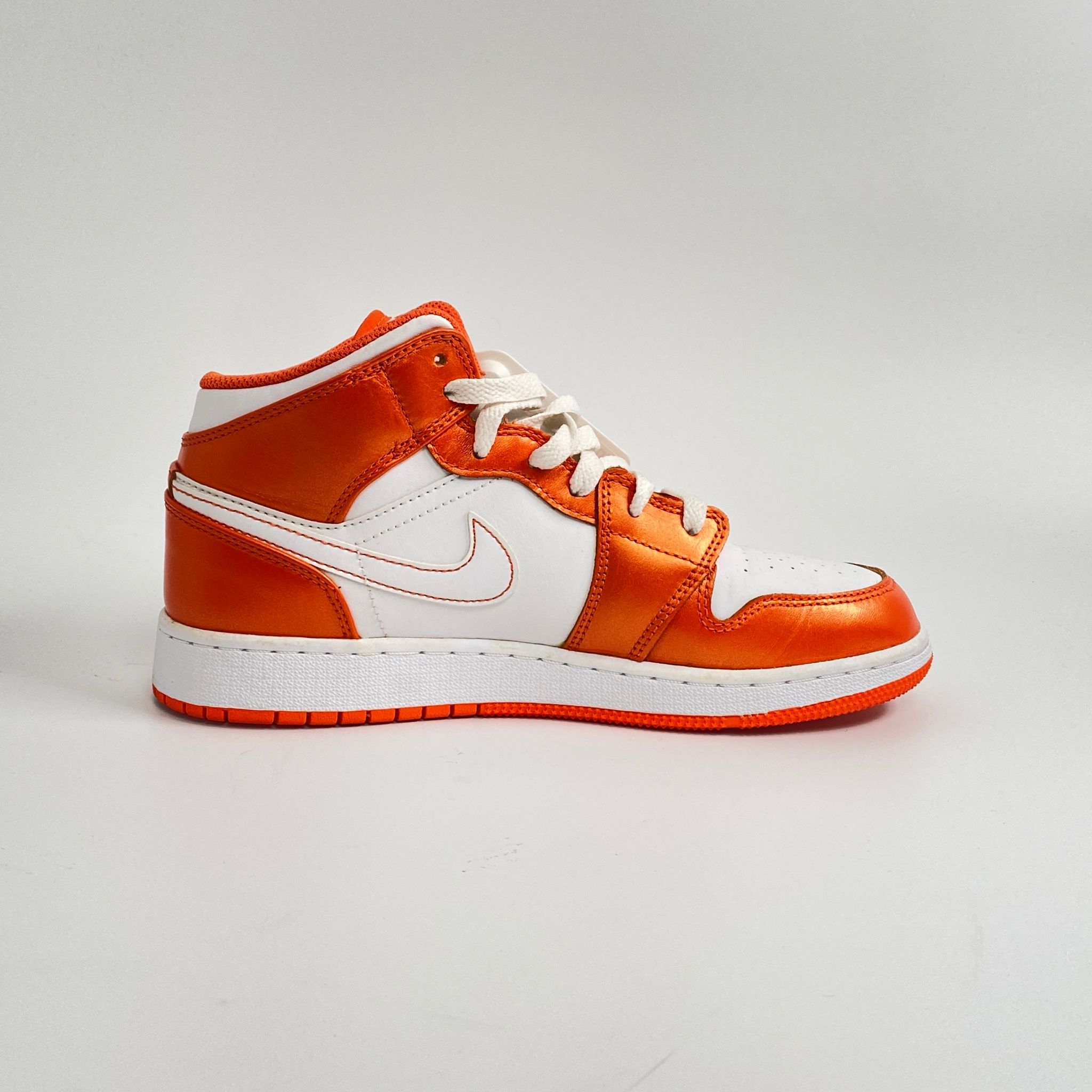 NIKE JORDAN 1 MID METALLIC ORANGE (GS) - DM4228-800