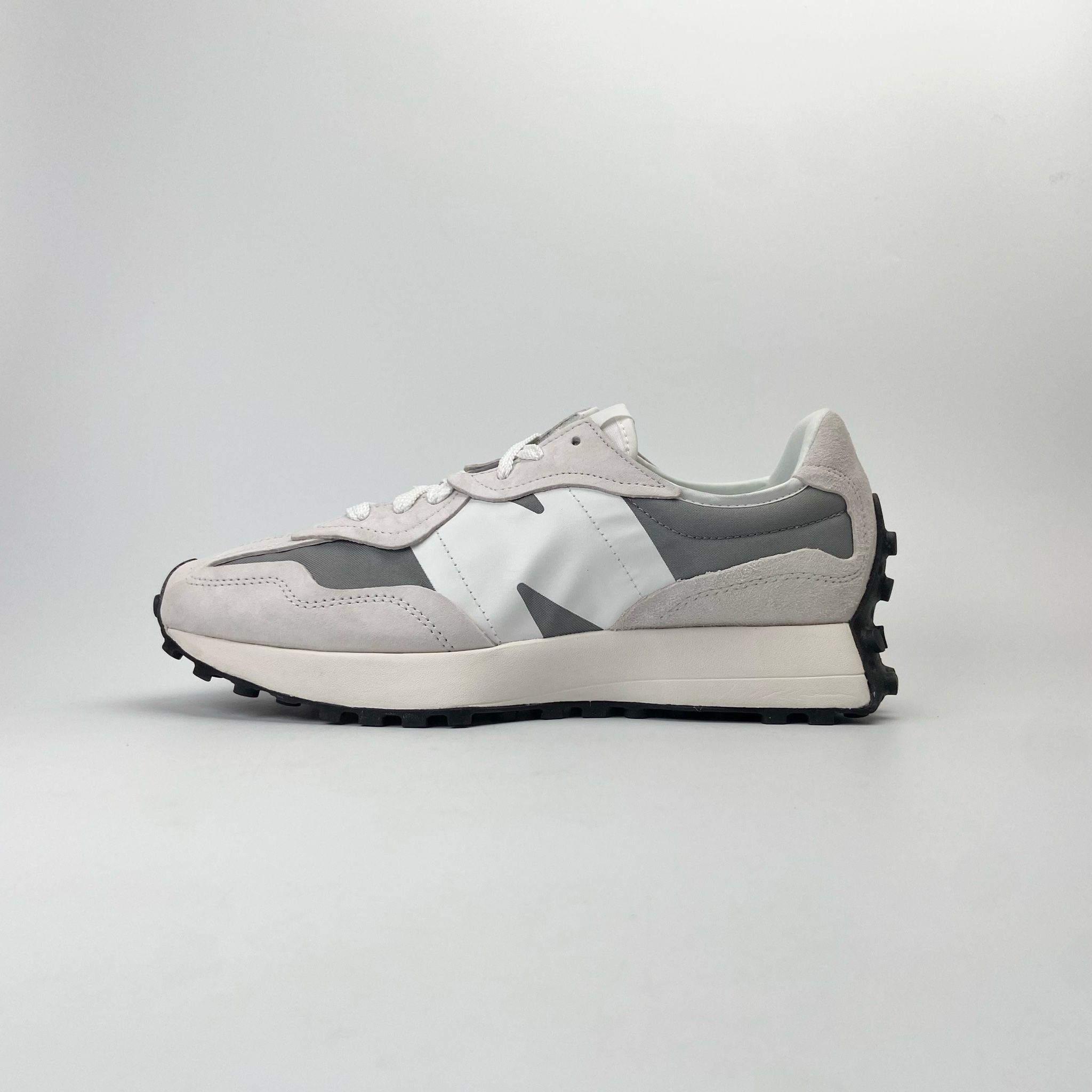 NEW BALANCE 327 WHITE GRAY U327WED