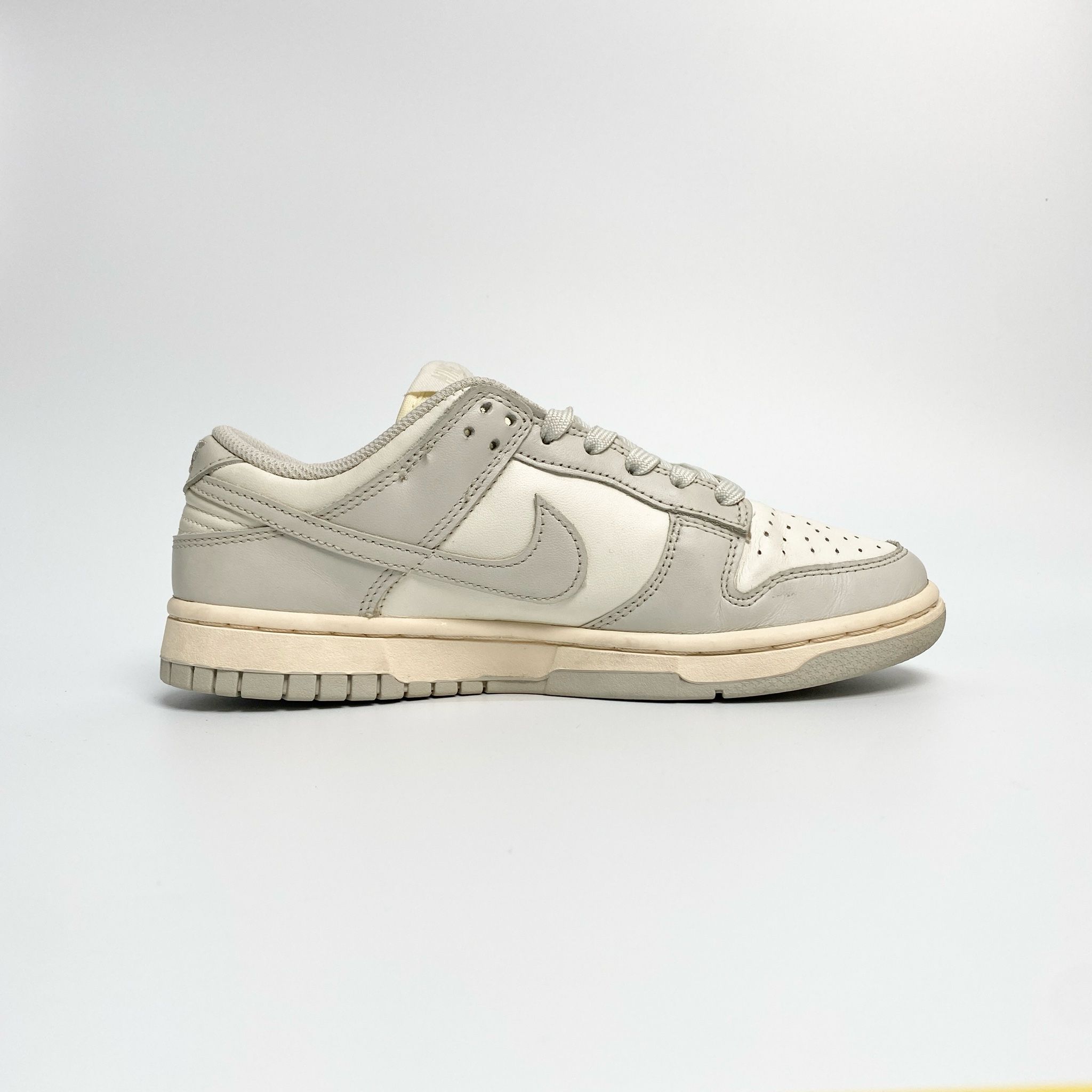 NIKE DUNK LOW LIGHT BONE - DD1503-107