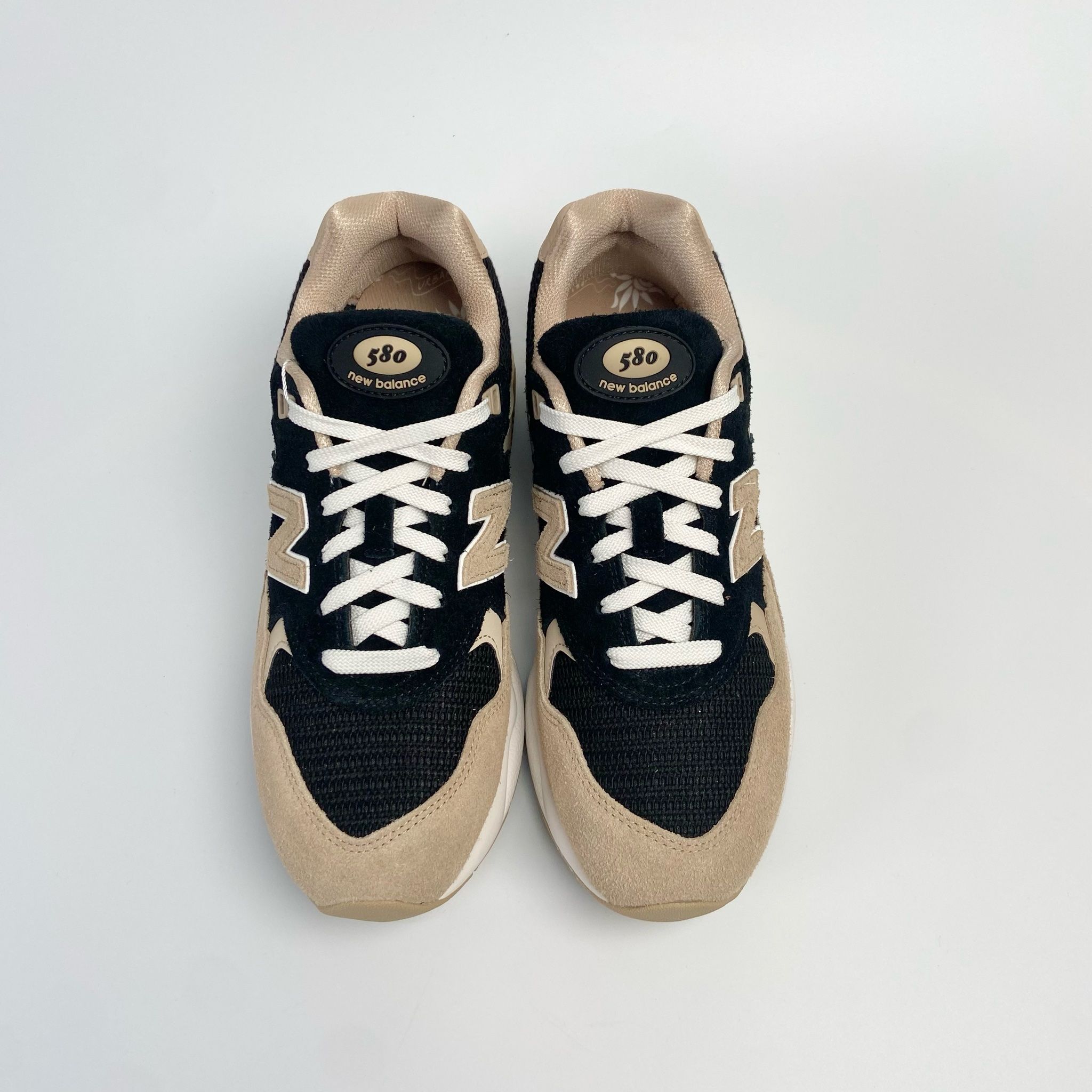 NEW BALANCE LIMITED EDT X SBTG X 580 URBAN ISLANDER PART II MT580LT2