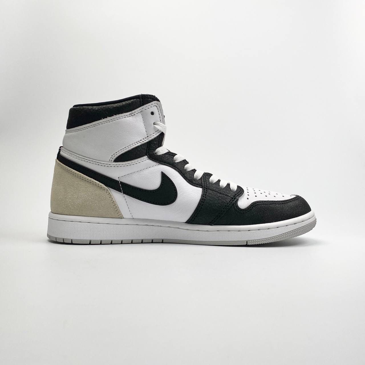 NIKE JORDAN 1 RETRO HIGH OG STAGE HAZE 55088 108