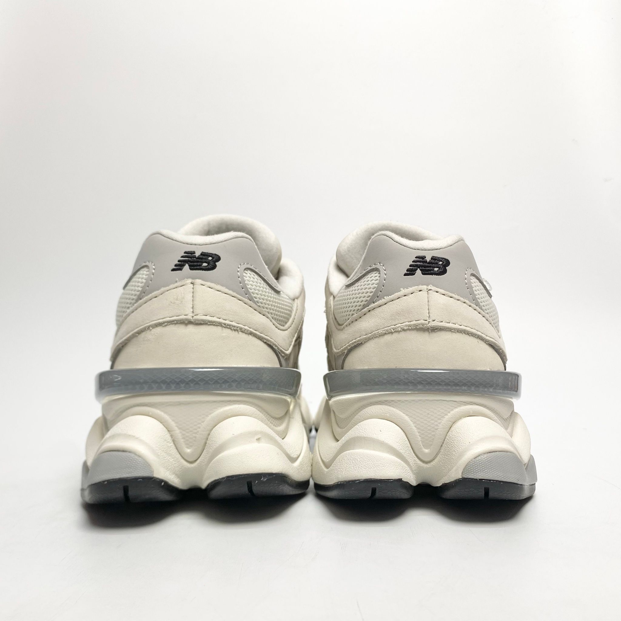NEW BALANCE 9060 LIGHT BONE U9060ZGF