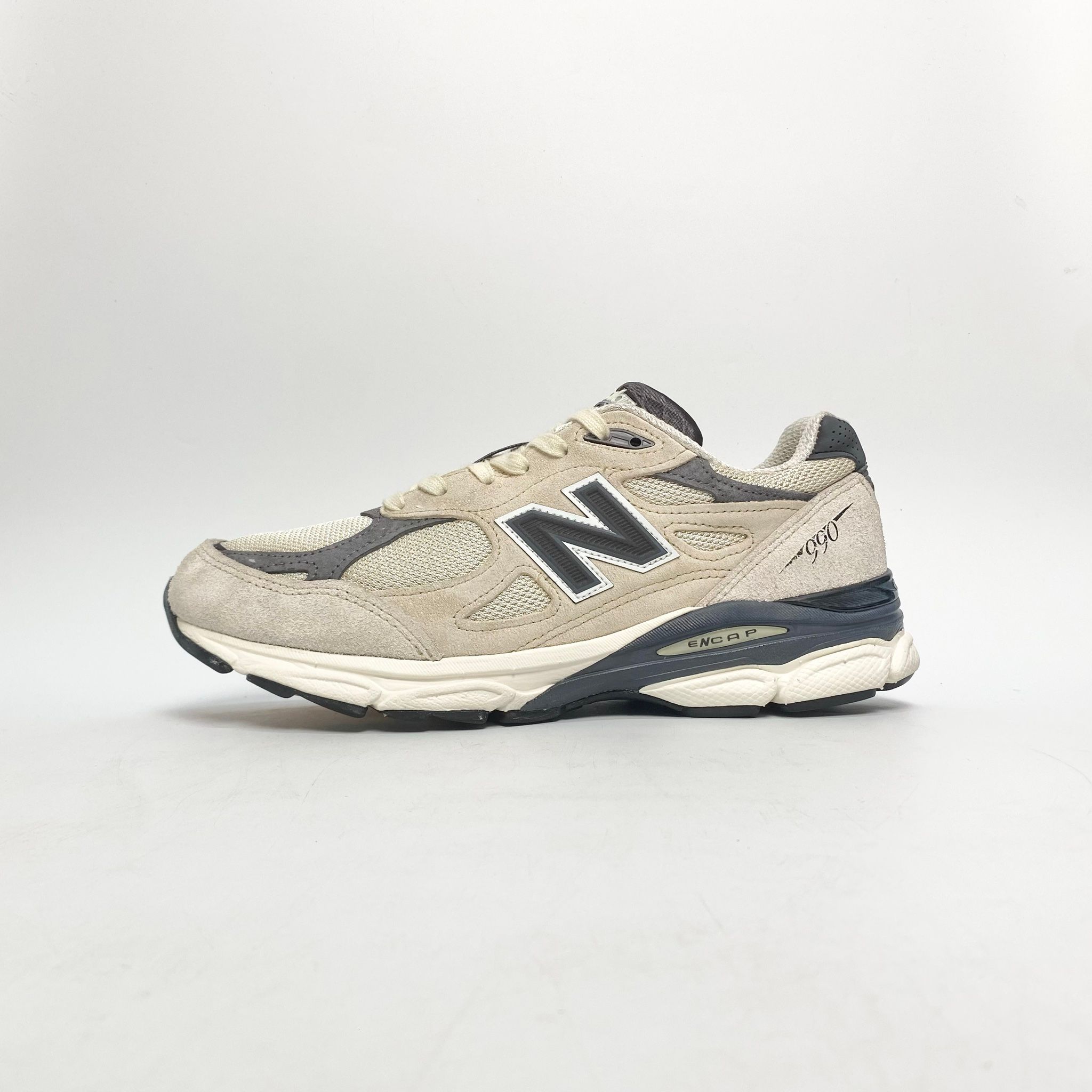 NEW BALANCE 990V3 MADE IN USA MOONBEAM MACADAMIA NUT M990AD3