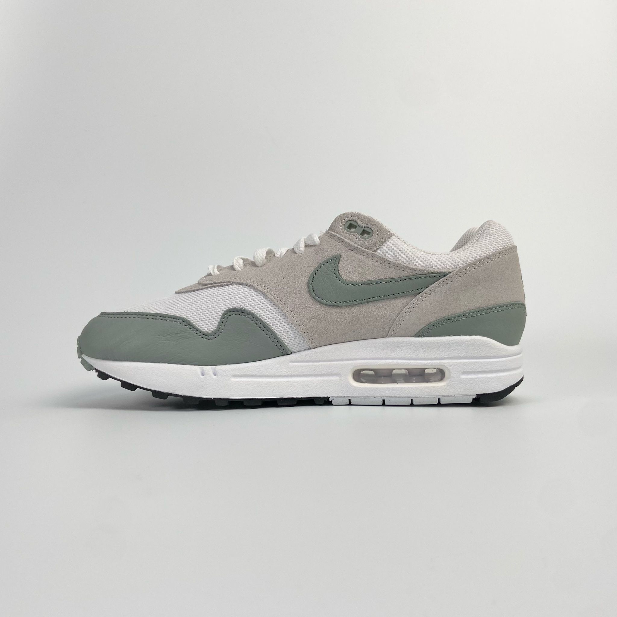 NIKE AIR MAX 1 MICA GREEN - DZ4549-100